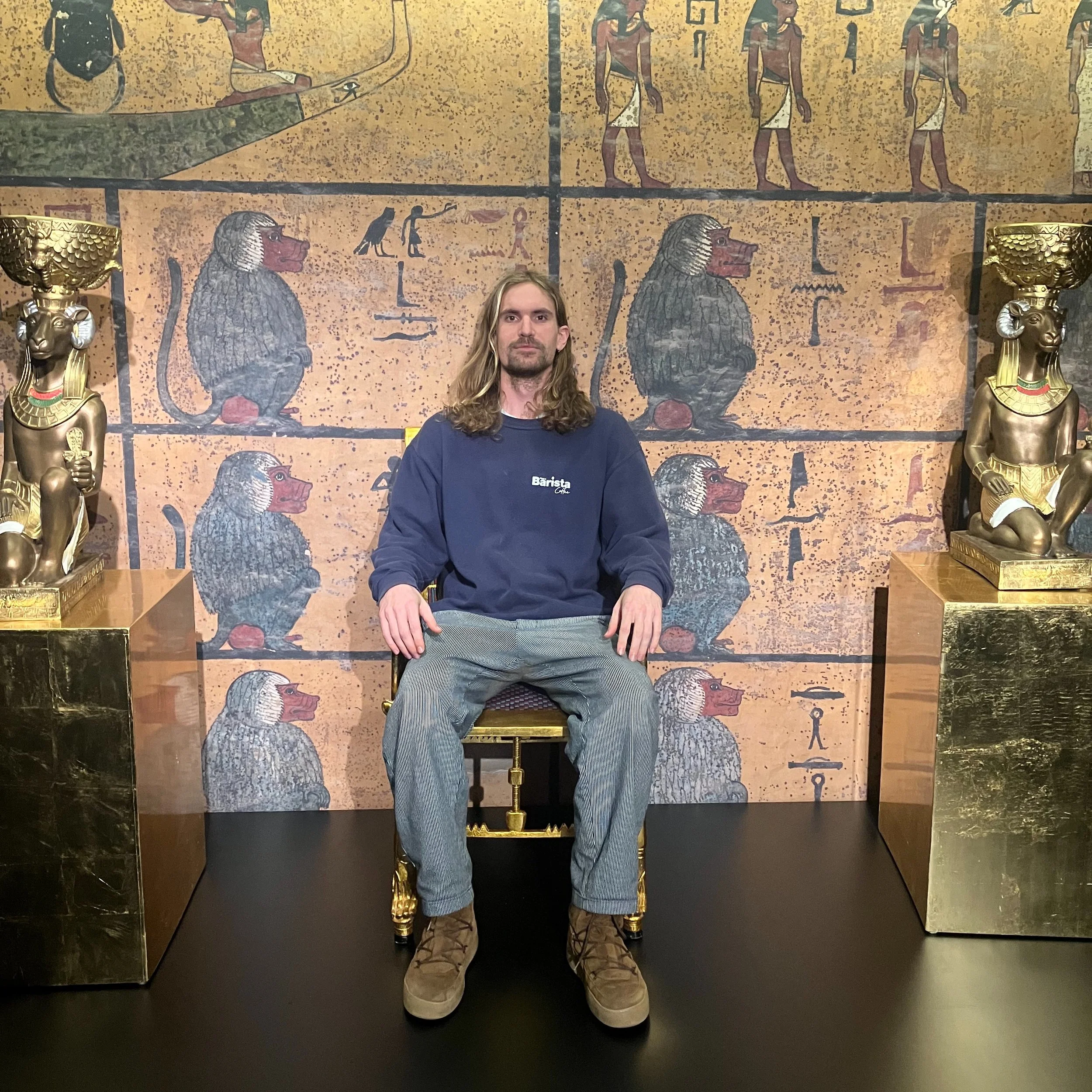 SOVEREIGNTY

Lately I often think about sovereignty.  It has often been associated with the King Archetype. He who had ALL POWER over his kingdom or country.
This seems exaggerated as a concept but makes sense on a spiritual level.  Sovereignty repre