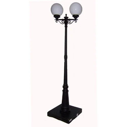lampost-globe-double-head.jpg