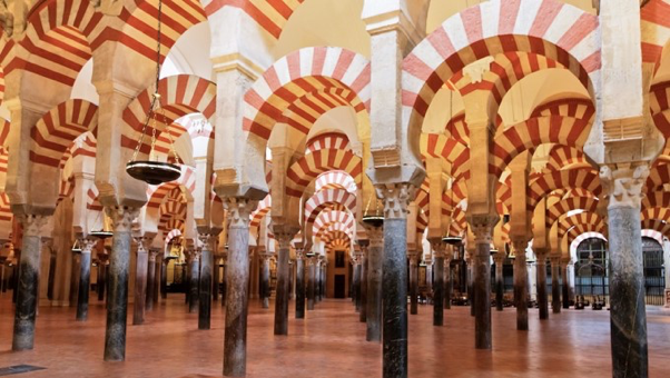 Moorish Architecture: the Legacy of a Vanished Kingdom. Ian Cockburn