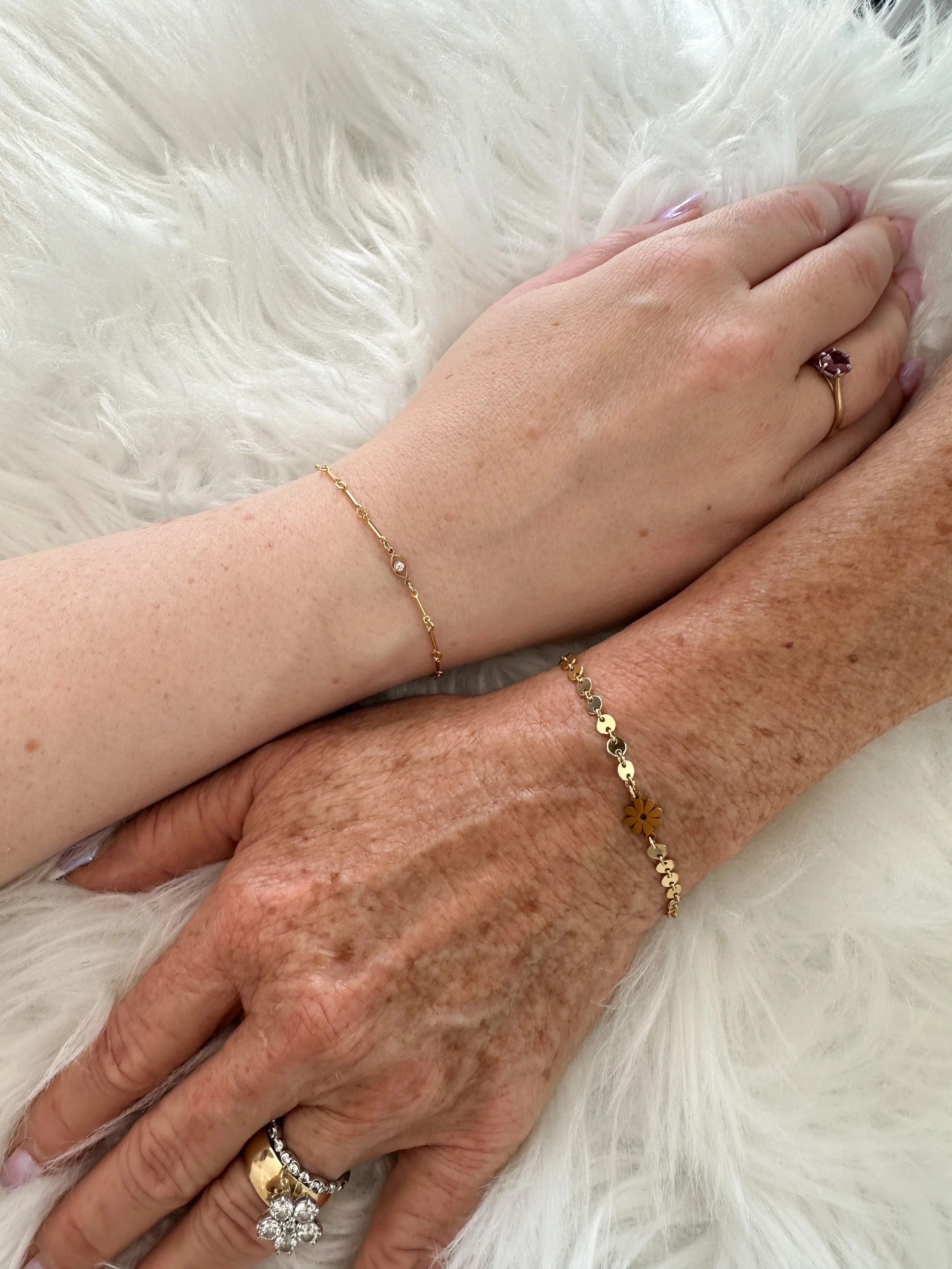 PERMANENT JEWELRY IS THE ULTIMATE SYMBOL OF CONNECTION, INTENTION, AND PERSONAL STYLE. 

THINK OF IT LIKE THE MODERN EVOLUTION OF THE FRIENDSHIP BRACELET &mdash; BUT ELEVATED.

At Wild Violet, we offer custom-fit Permanent  Jewelry welded to your wri