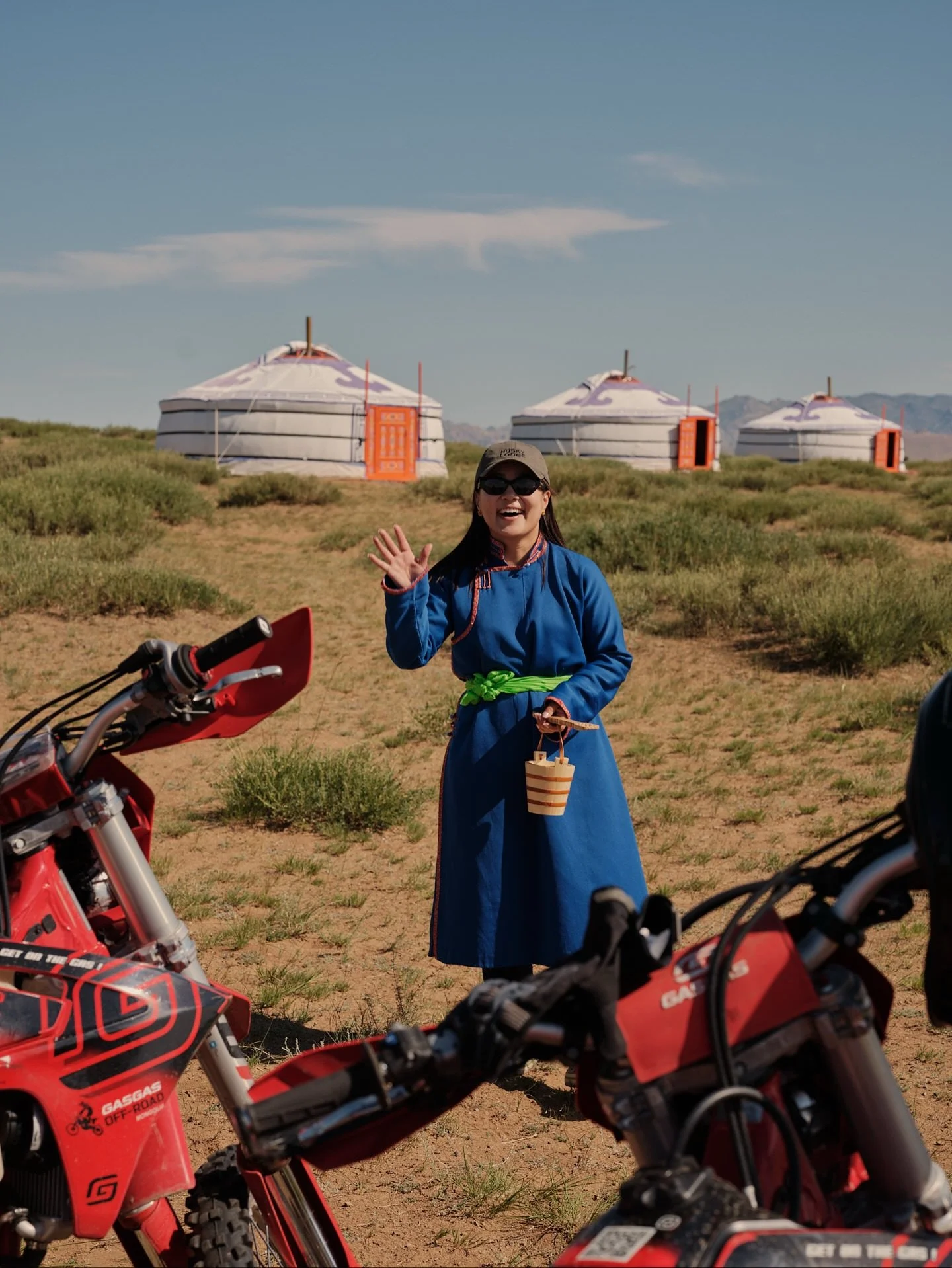 Passing by magical @huskylodge_mongolia &hellip;2026 - we can&rsquo;t wait to be back with all our riders! 🇲🇳
#onceinalifetime #mongolia 

📷 @georg_roske