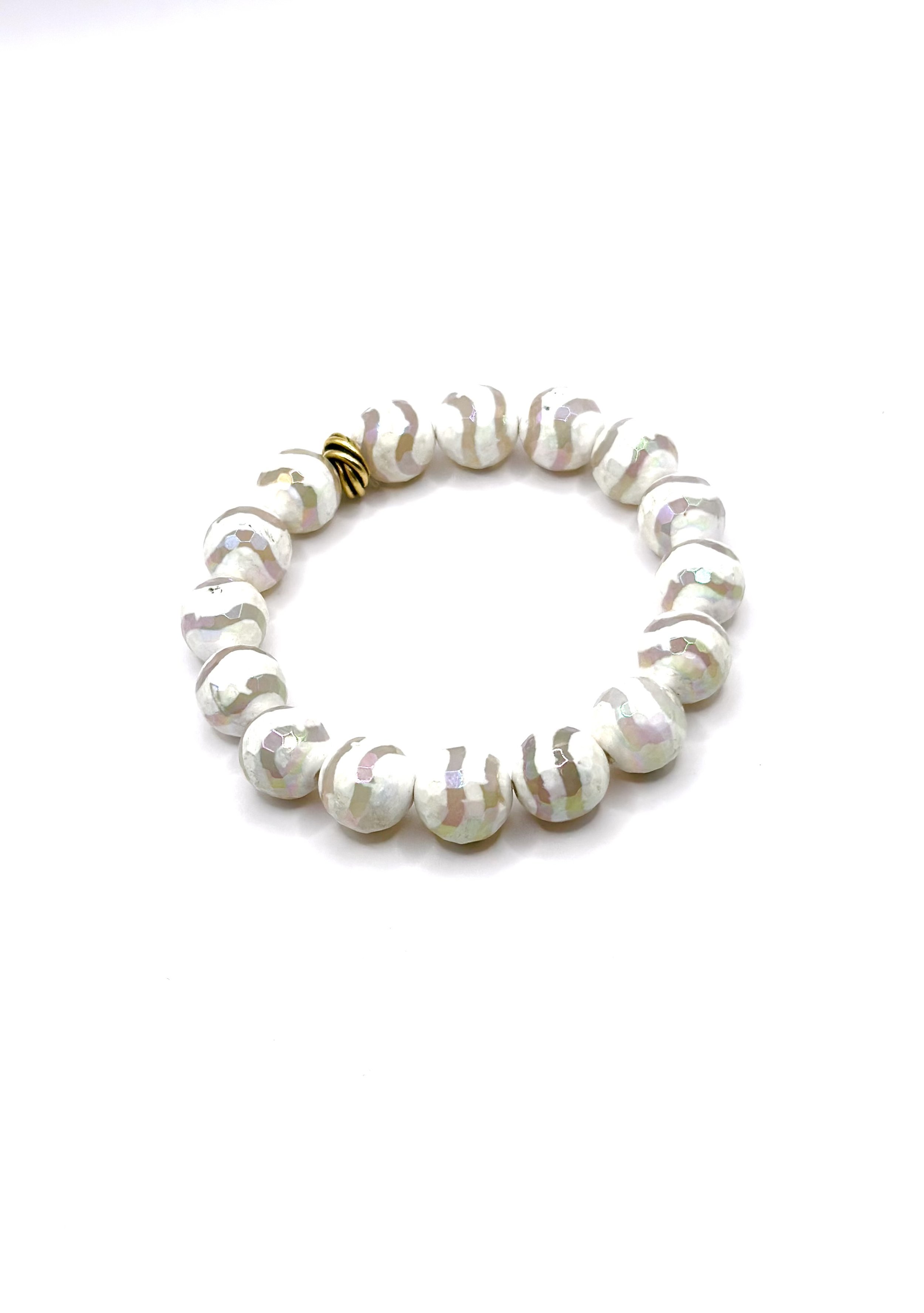 Wavy White Agate