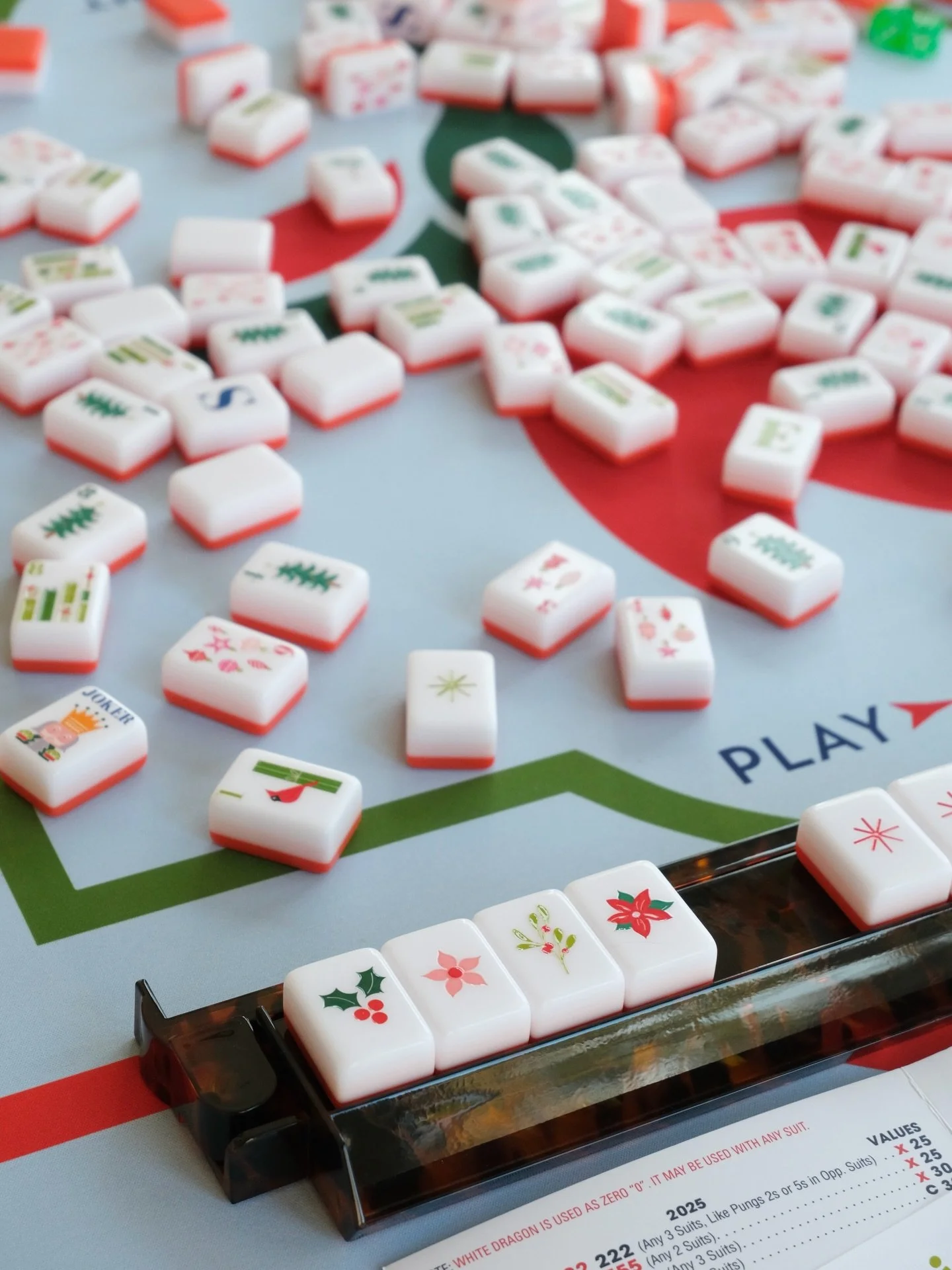 Rackin&rsquo; around the Christmas tree 🎄🎄🎄

#merryandbright #bamgoodtiles #christmasmahjongtiles #merrymahj #mahjong