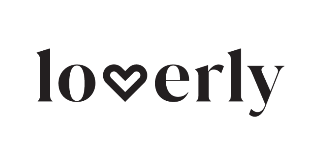 Tipsy Twins Photobooth has been featured on Loverly for weddings, as well as being recognized on The Loverly List for 2024 for Best  Innovator.