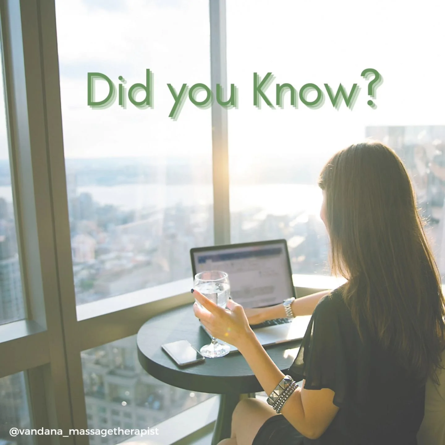 Ever noticed you are sitting a lot in a day... You get up with hip and back pain? 

Find out how regular massages can benefit you!

#MassageTherapy #Vaudreuil