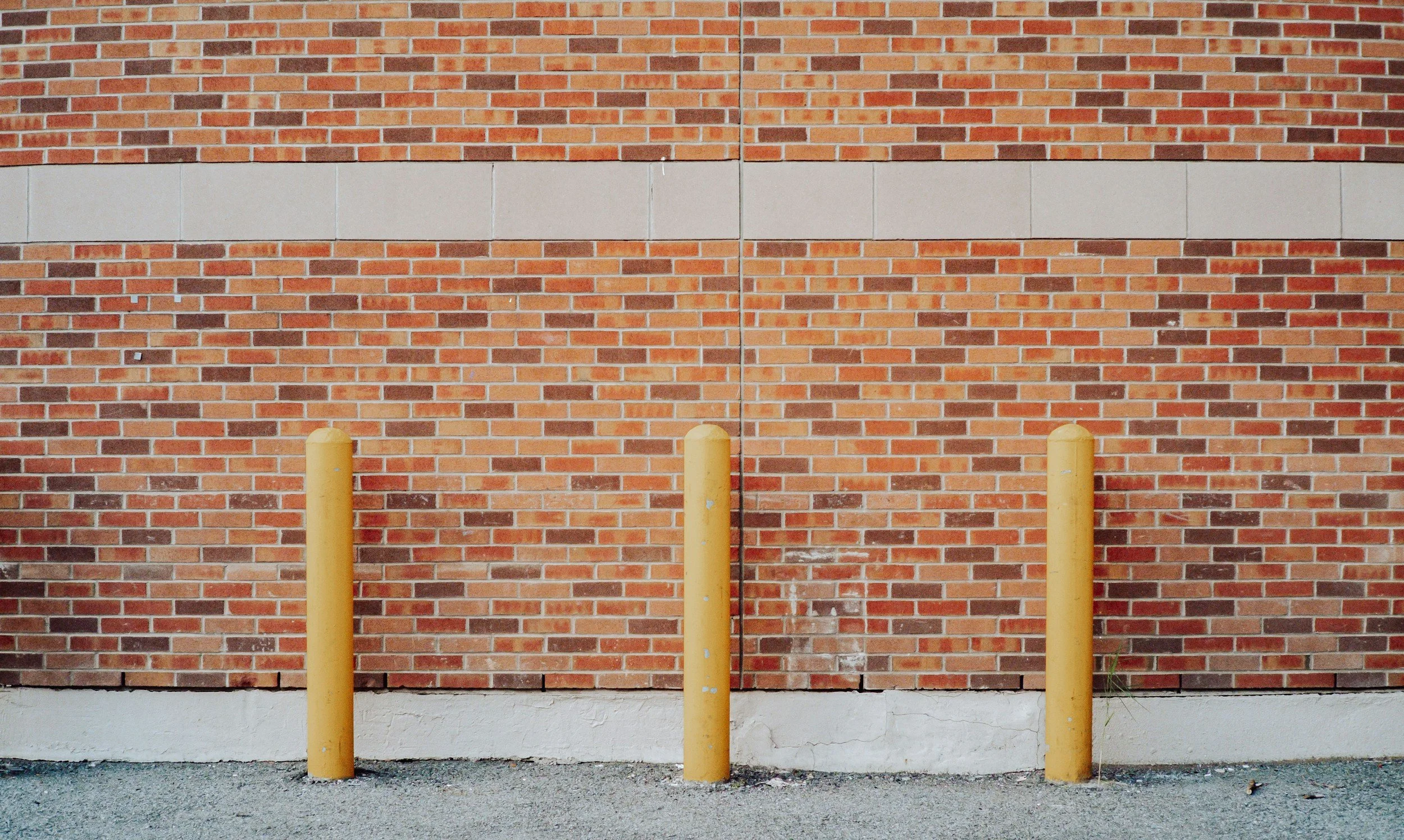 The Organizational Walls vs. Intellectual Limits