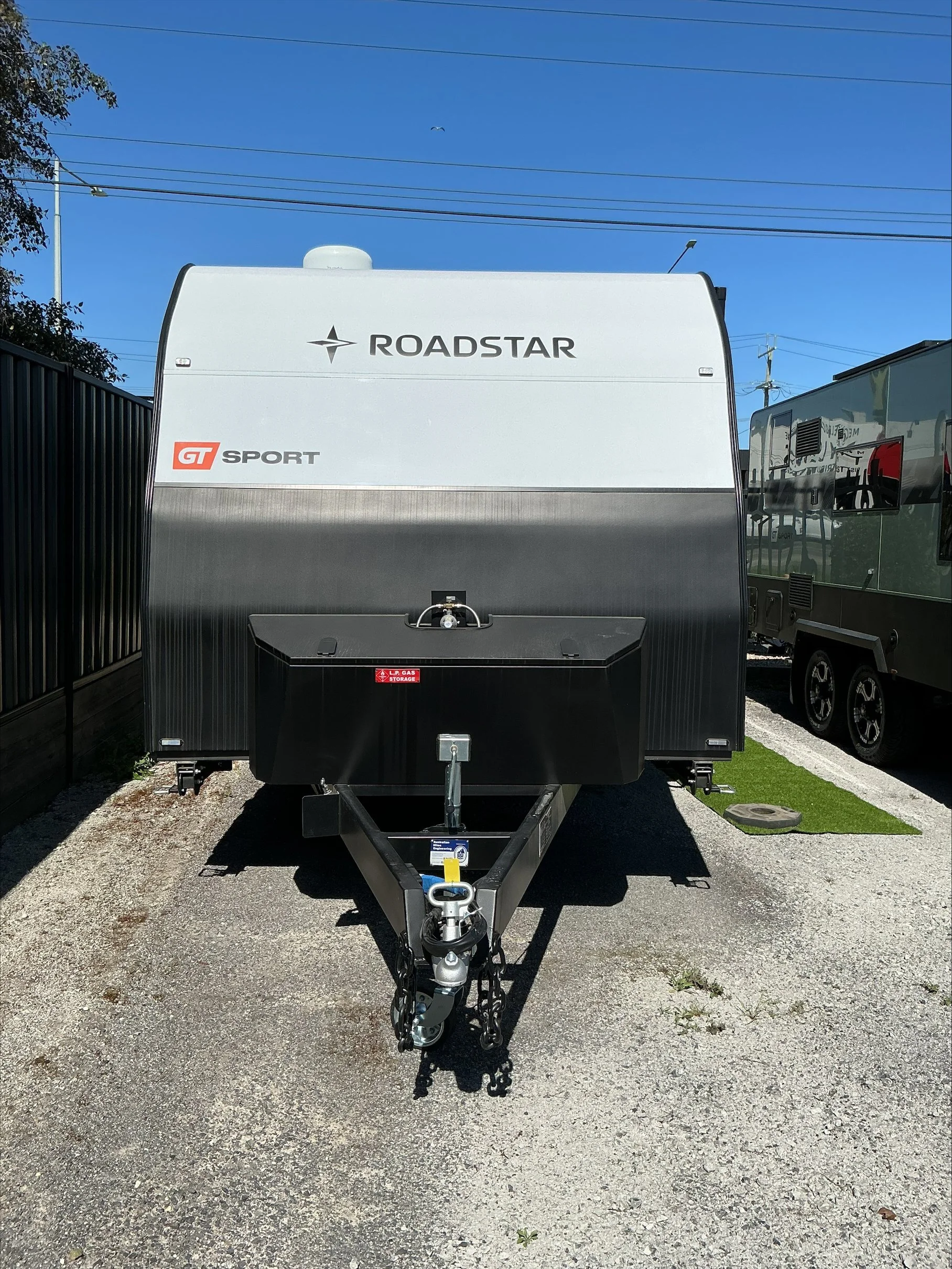 GT 17'6"  - 1  TR1609