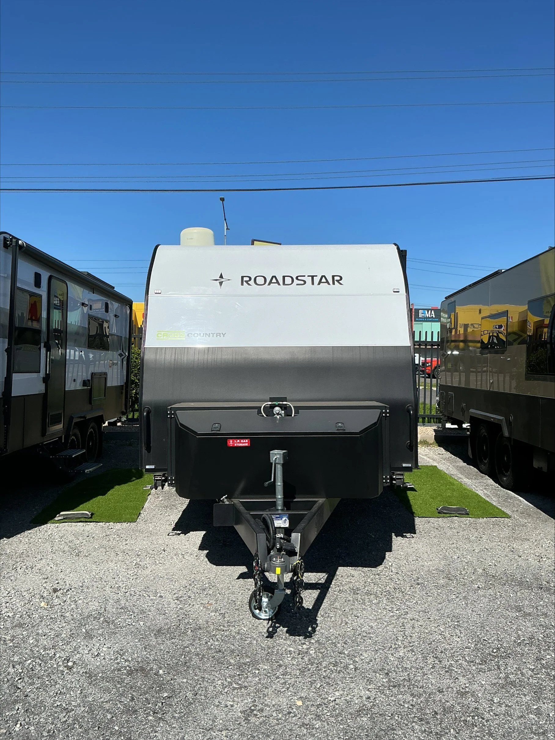 Cross Country  19'0" -2  SR1571