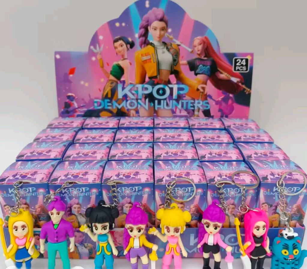 BB Keychain Large 3.png