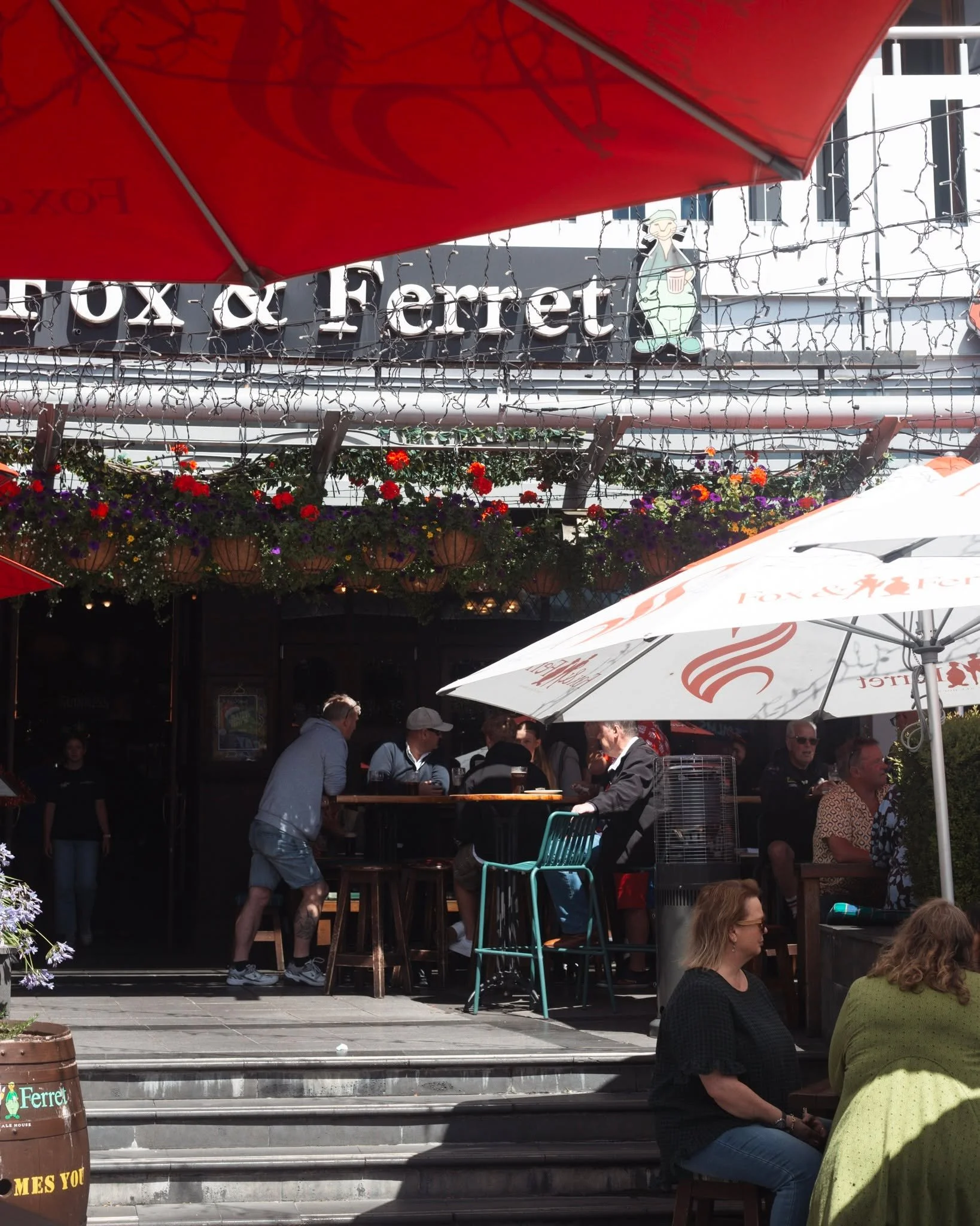 The weekend's here, beers are on, plates are ready to feast, and the tunes are just right.

The lineup >>
Friday - Zed and Andy live from 6pm
Saturday - Sam Beal live from 6pm
Sunday - Corner Sounds live from 3pm

#pub