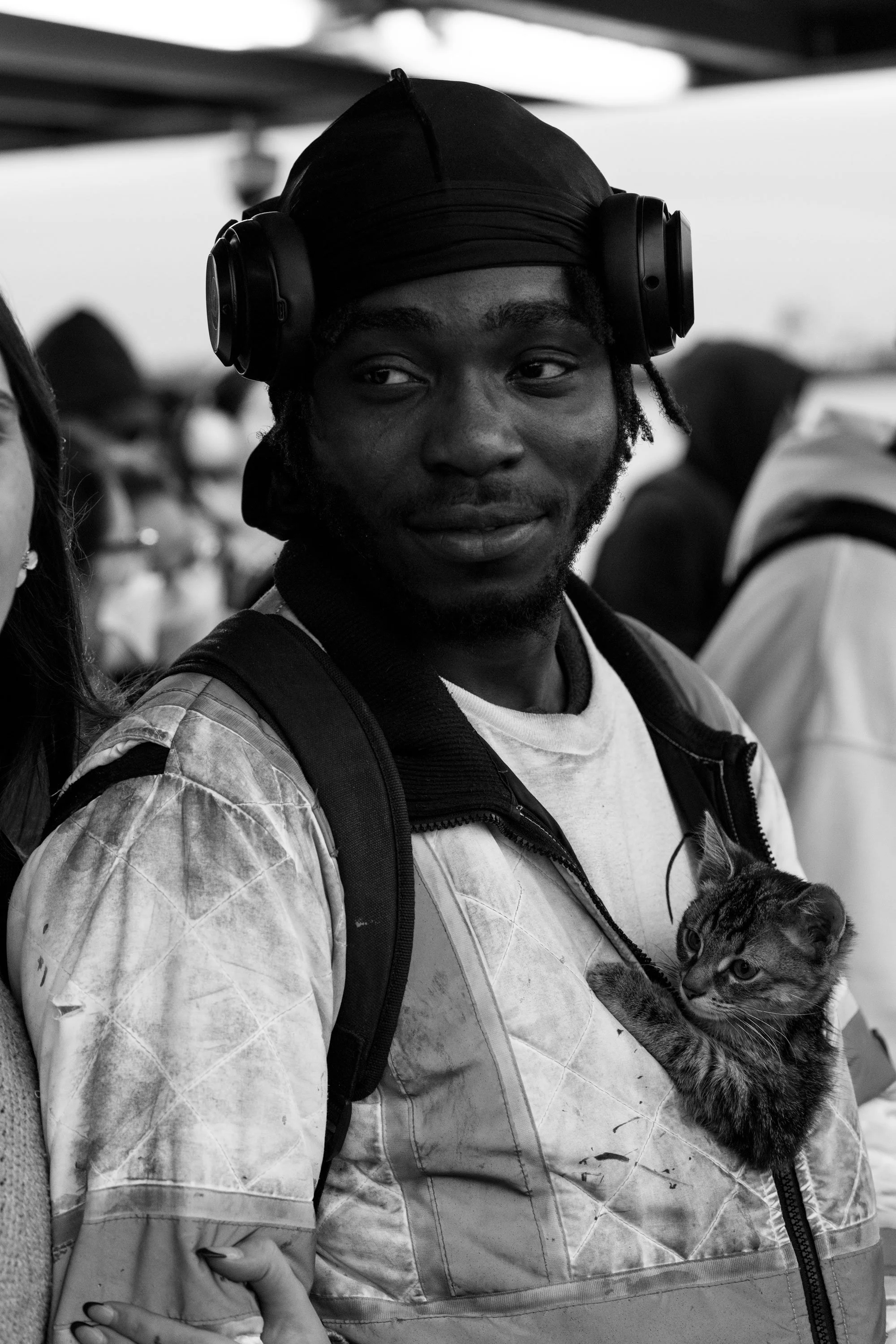 Man-with-Cat-Staten-island-ferry2.jpg