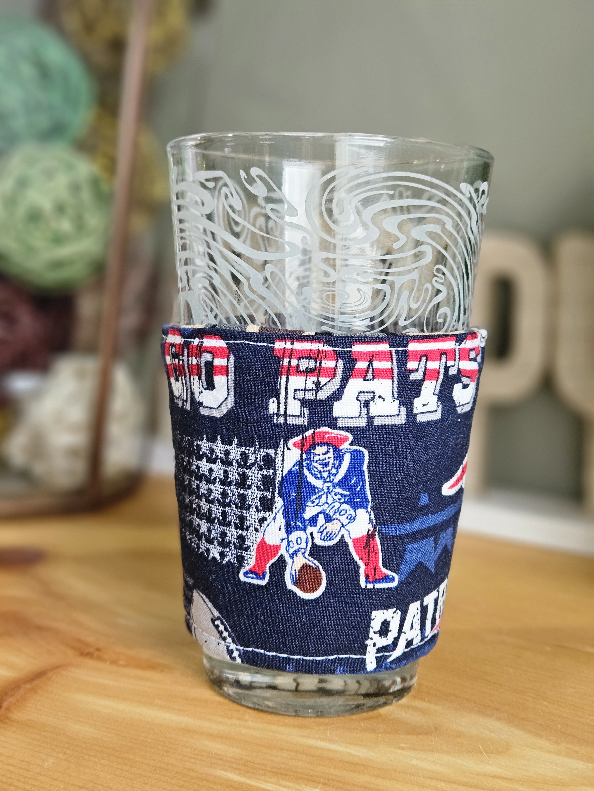 Patriots / Glow in the Dark Stars Reversible Cup Cozy