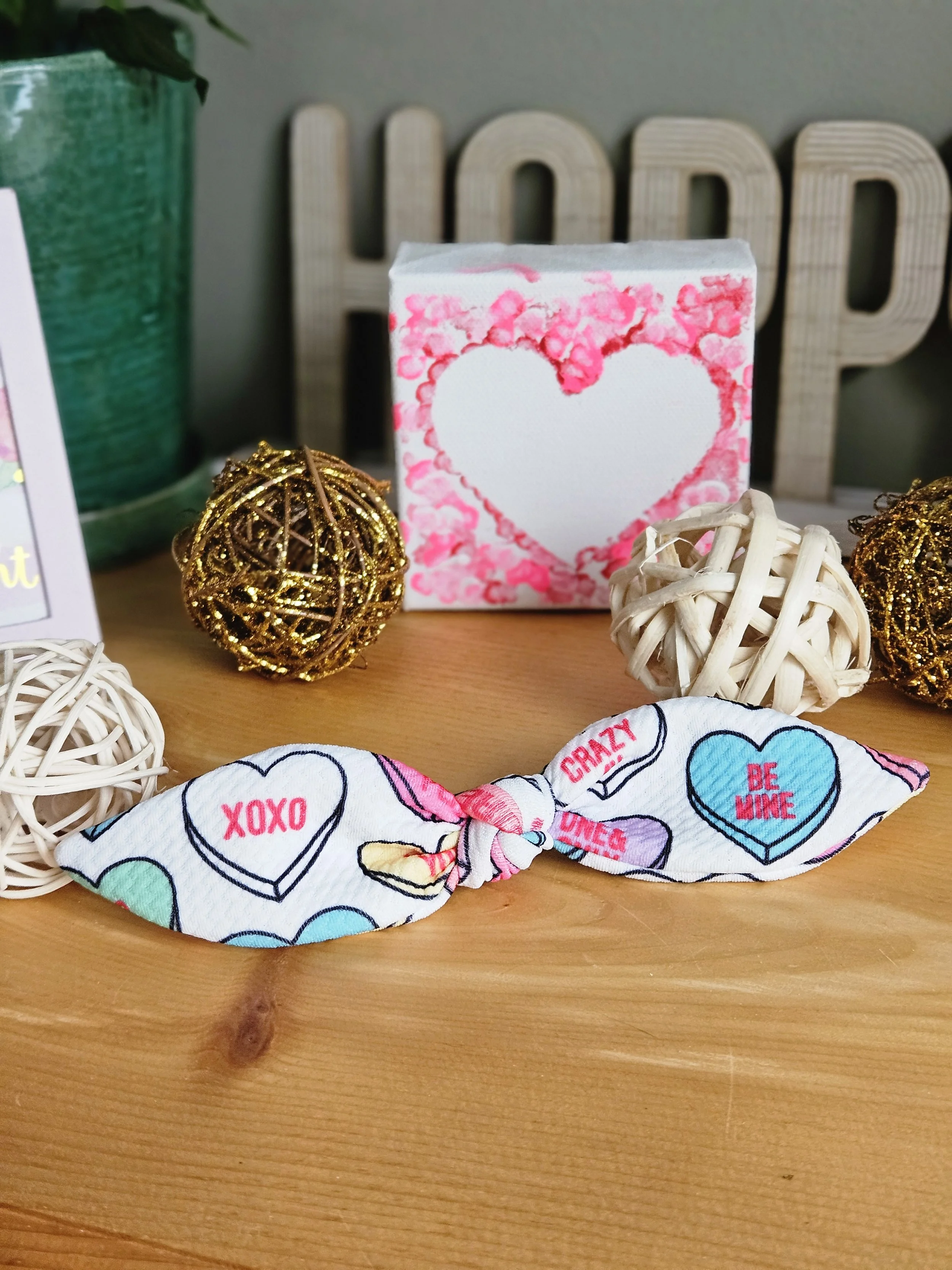 Sweetheart Hair Tie Bow