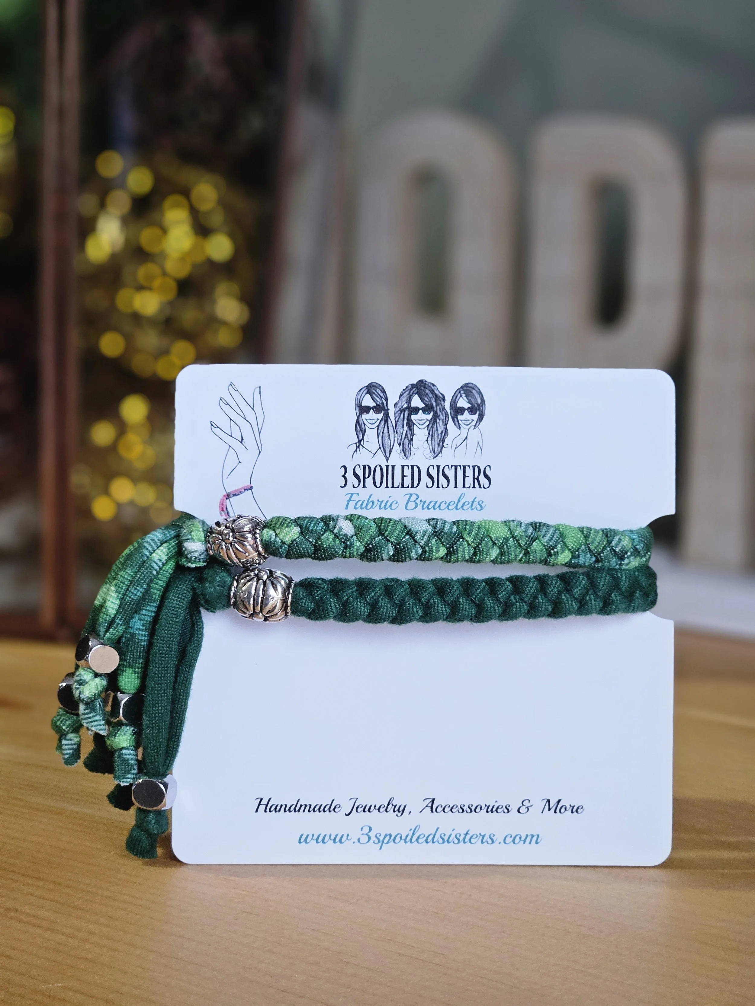 LUCKY Plaid T-Shirt Bracelet 2 PACK