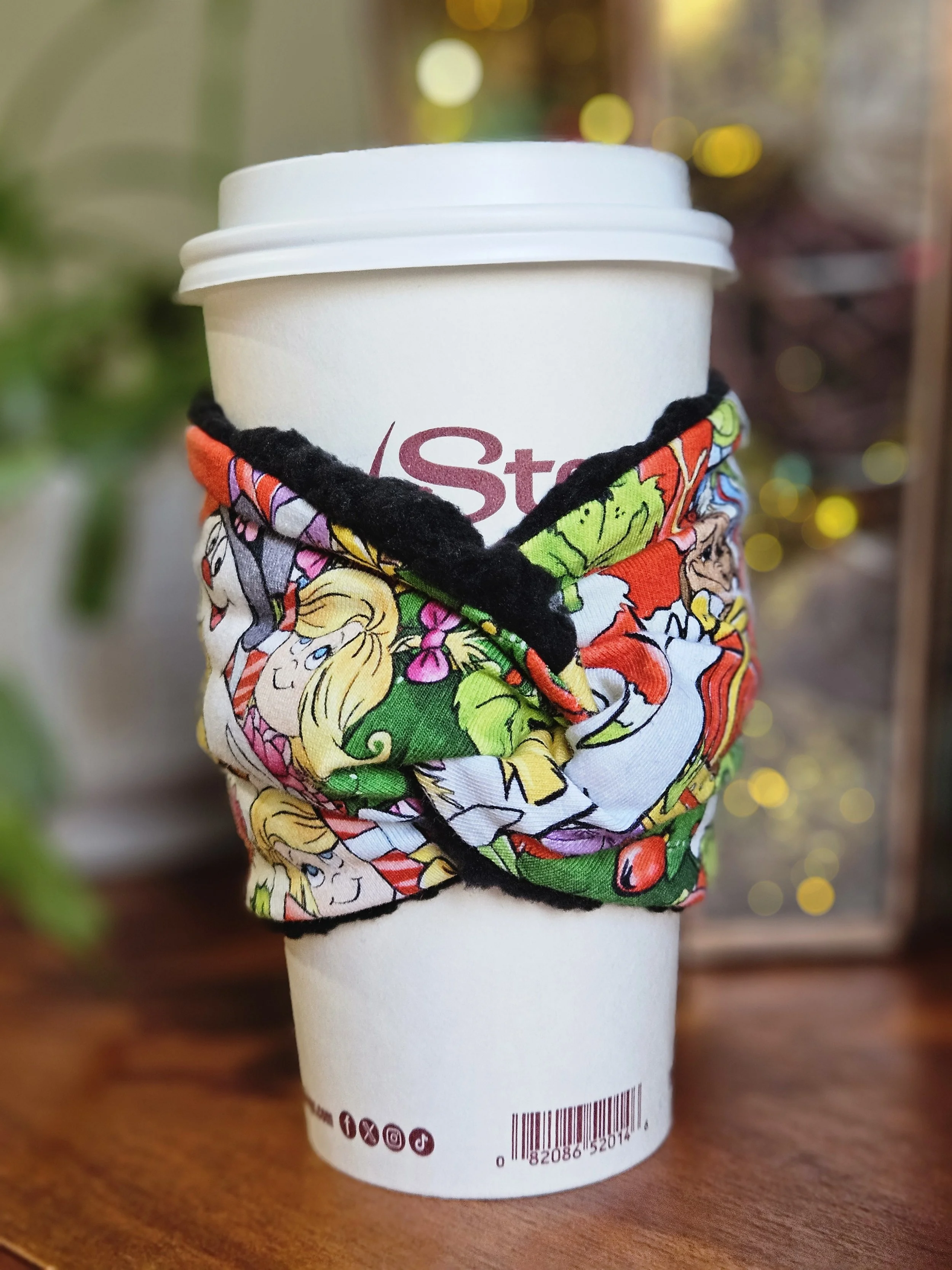 Frosty & Friends Hot Hug Cup Cozy