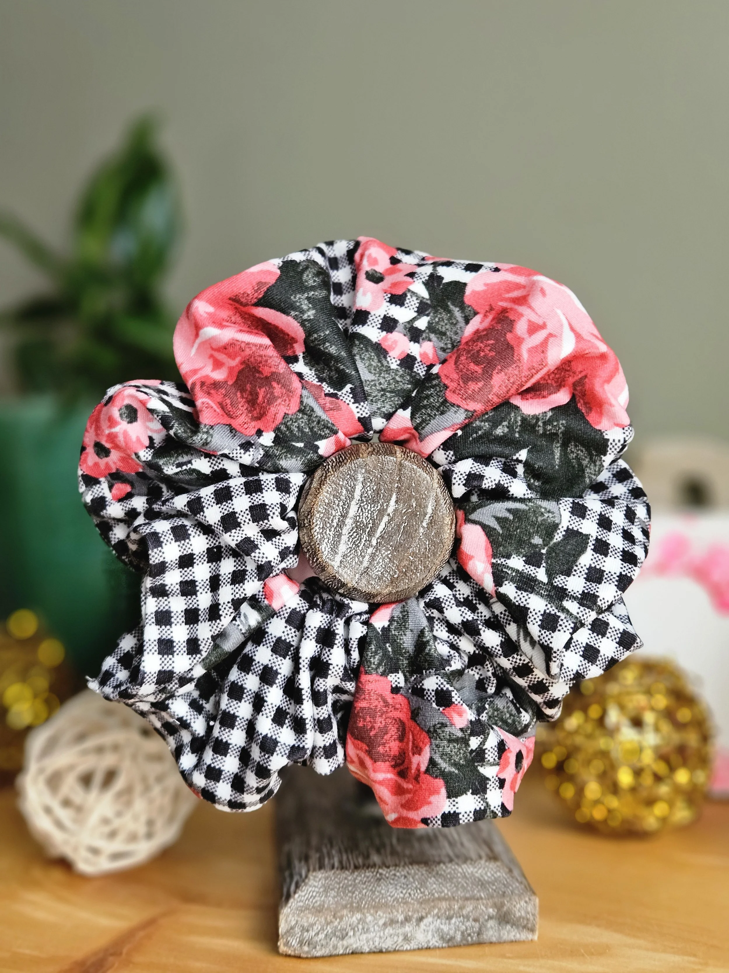Black check with floral Scrunchie