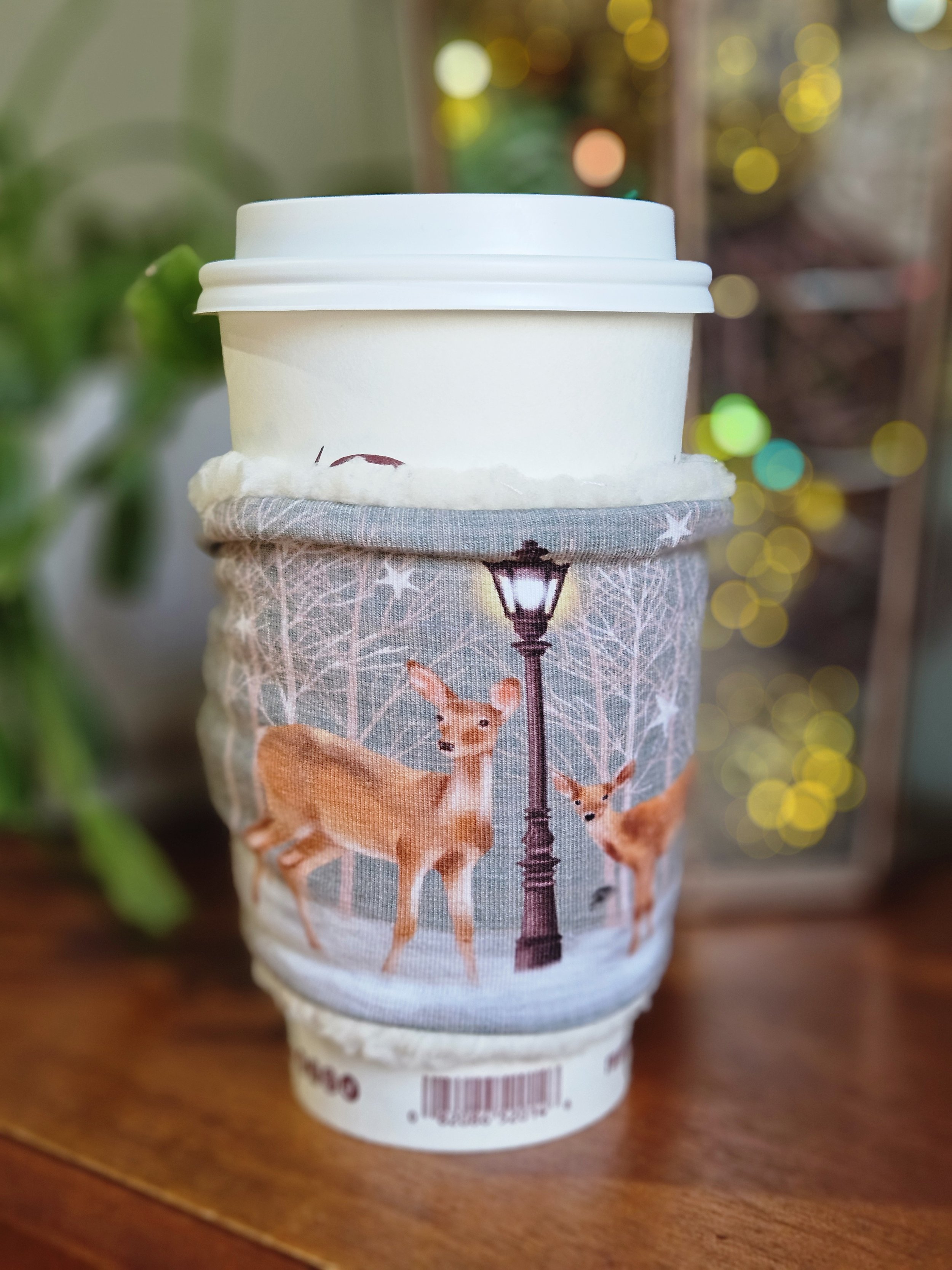 Snowy Deer Hot Hug Cup Cozy