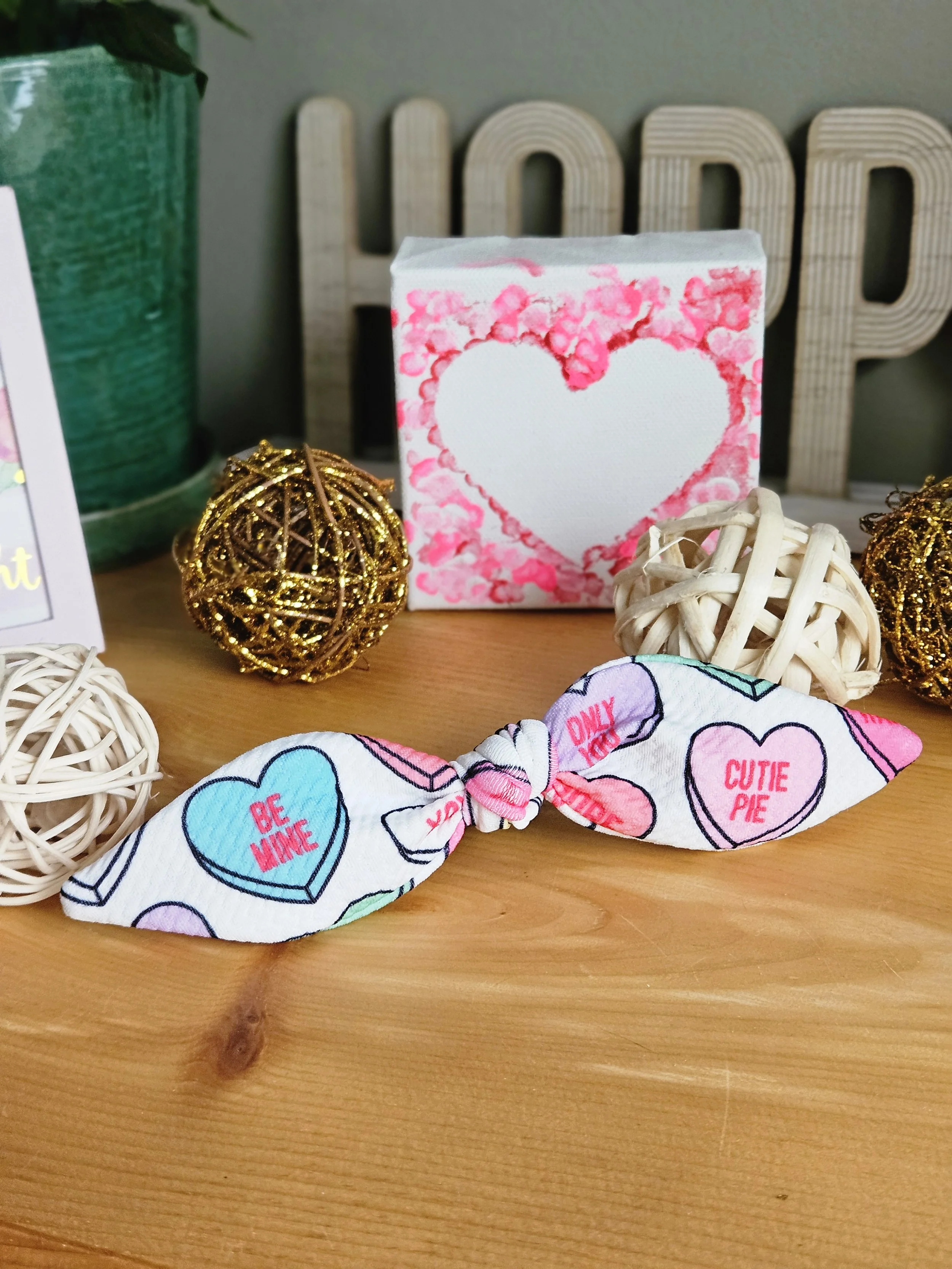 Sweetheart Hair Tie Bow