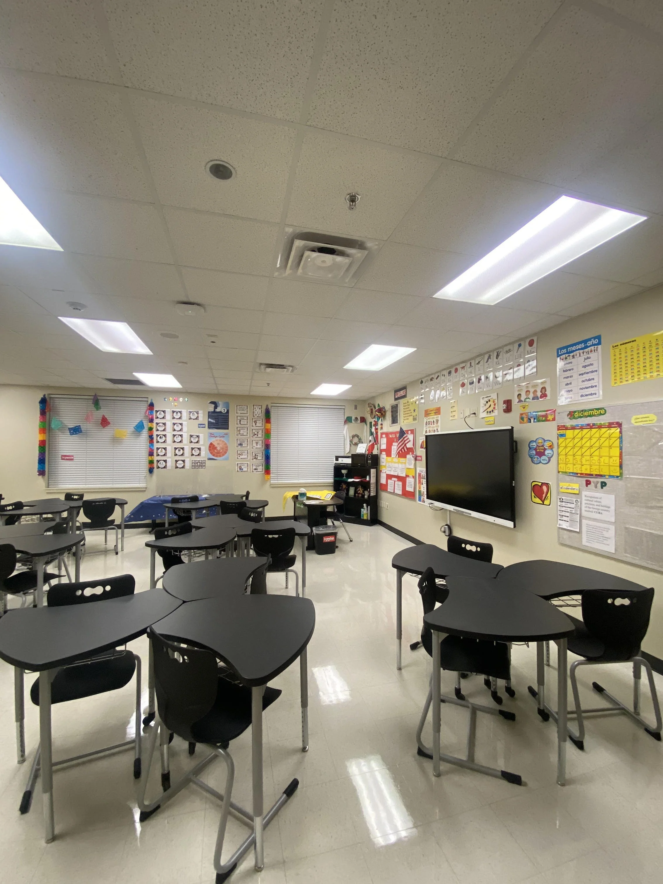 Today’s student-centric classrooms and learning spaces support engagement, collaboration, and today’s new realities.