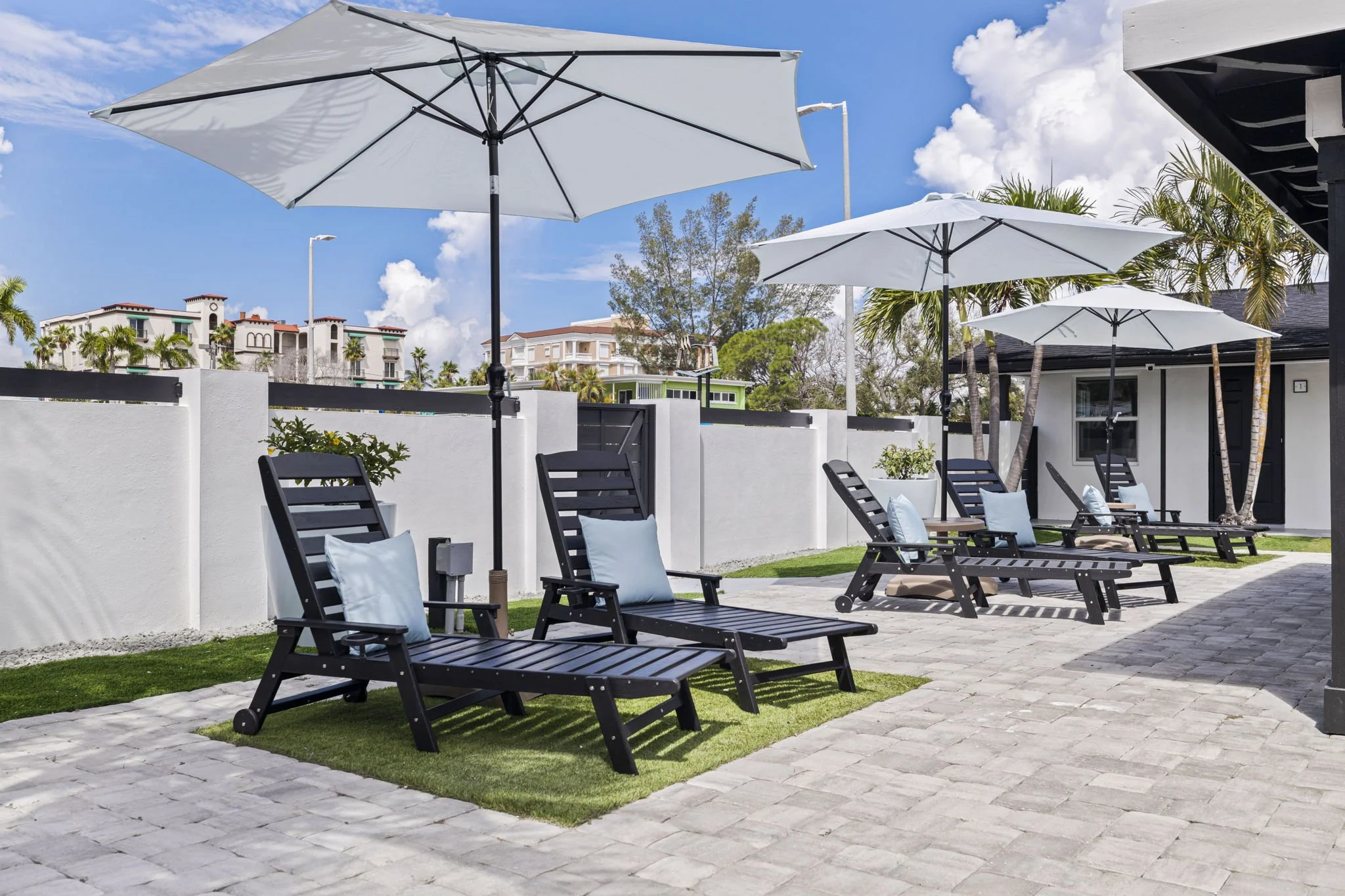 11-web-or-mls-Las Olas-4.jpg
