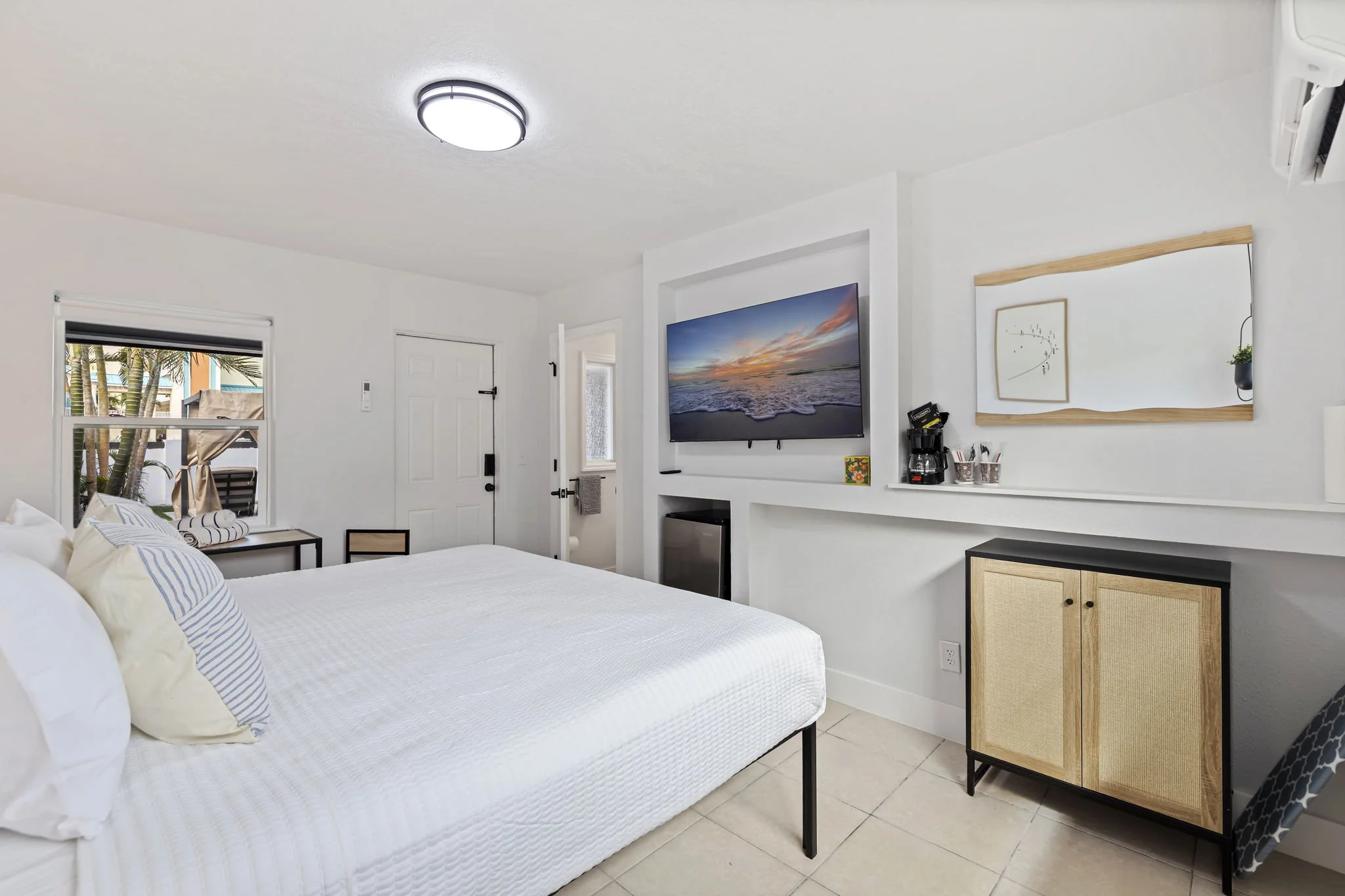 47-web-or-mls-Unit 6_Las Olas_AB3-2.jpg