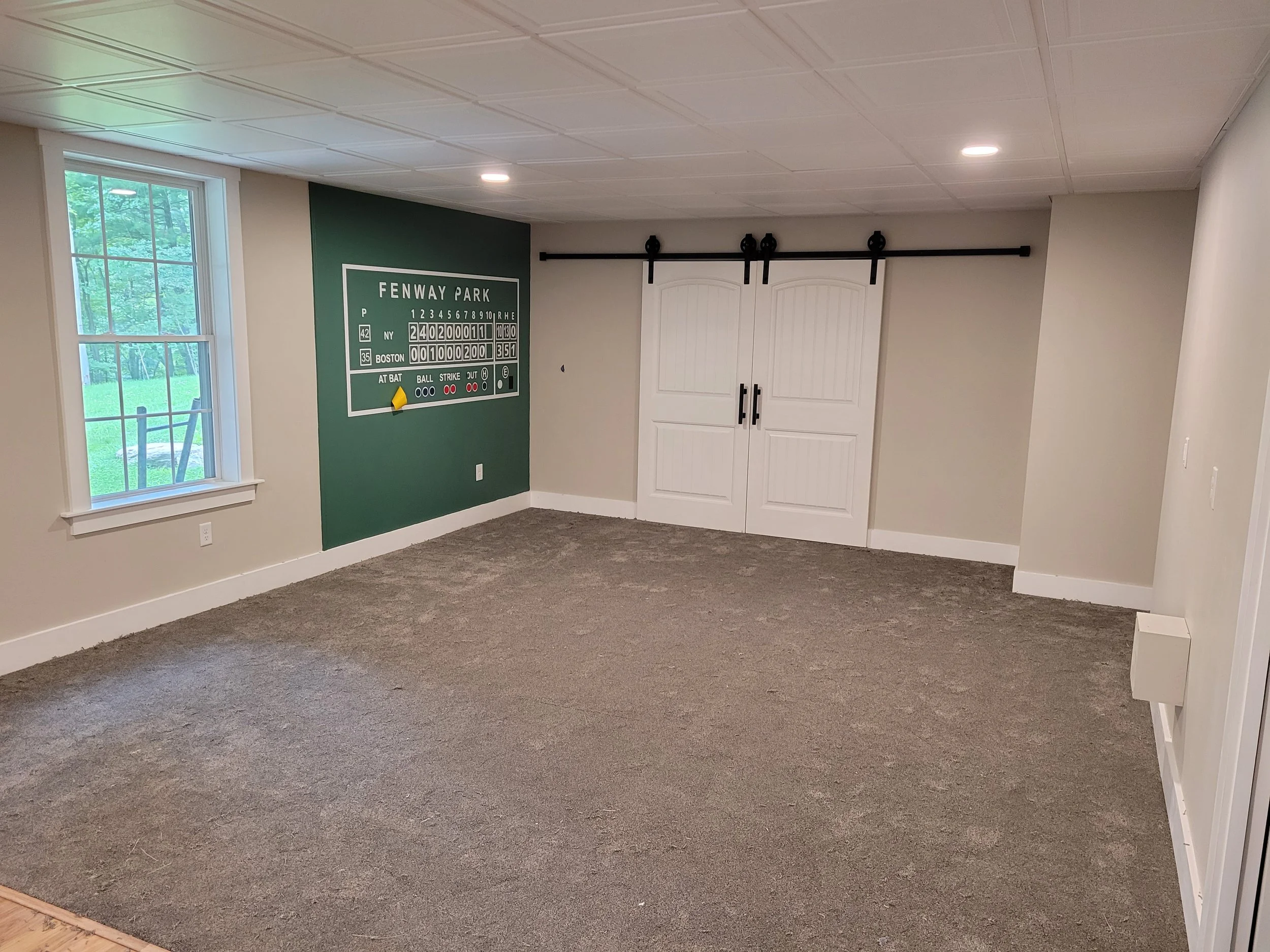 livingroomfenway.jpg