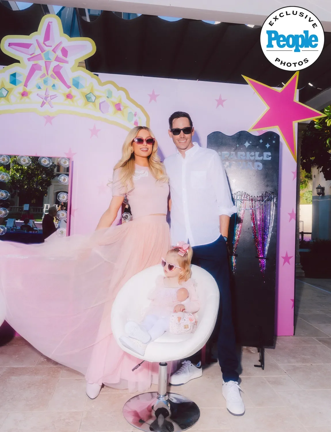 Paris & Pups, Paris Hilton, London's 2nd Birthday, children's party, Beverly Hills,Paris Hilton's new home, Paris Hilton kids party, Loriann Serna, The Wife of the Party, Wife of the Party, Carter Reum, Paris and her husband