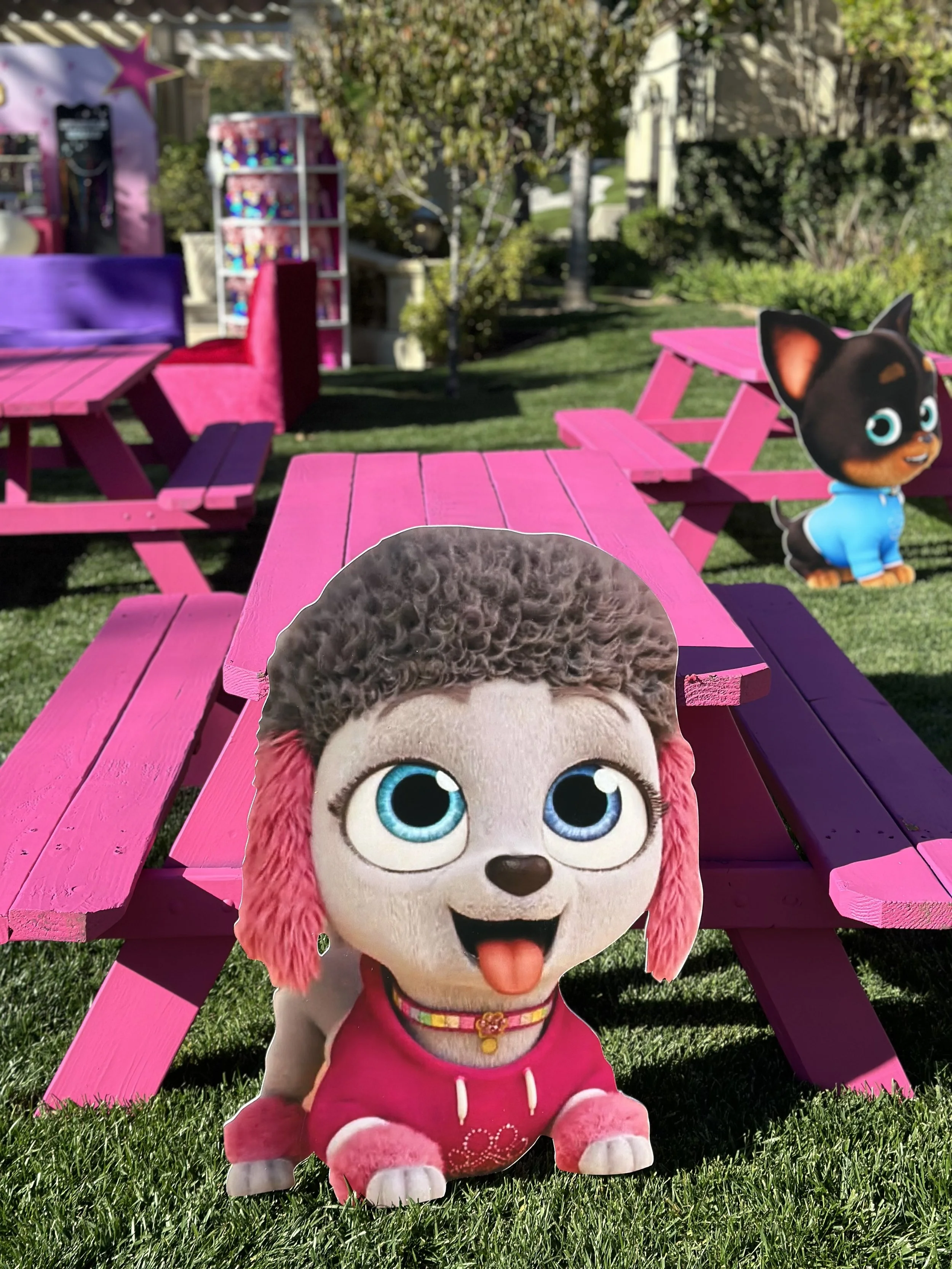 Paris & Pups, Paris Hilton, London's 2nd Birthday, children's party, Beverly Hills,Paris Hilton's new home, Paris Hilton kids party, Loriann Serna, The Wife of the Party, Wife of the Party, Carter Reum, Paris and her husband