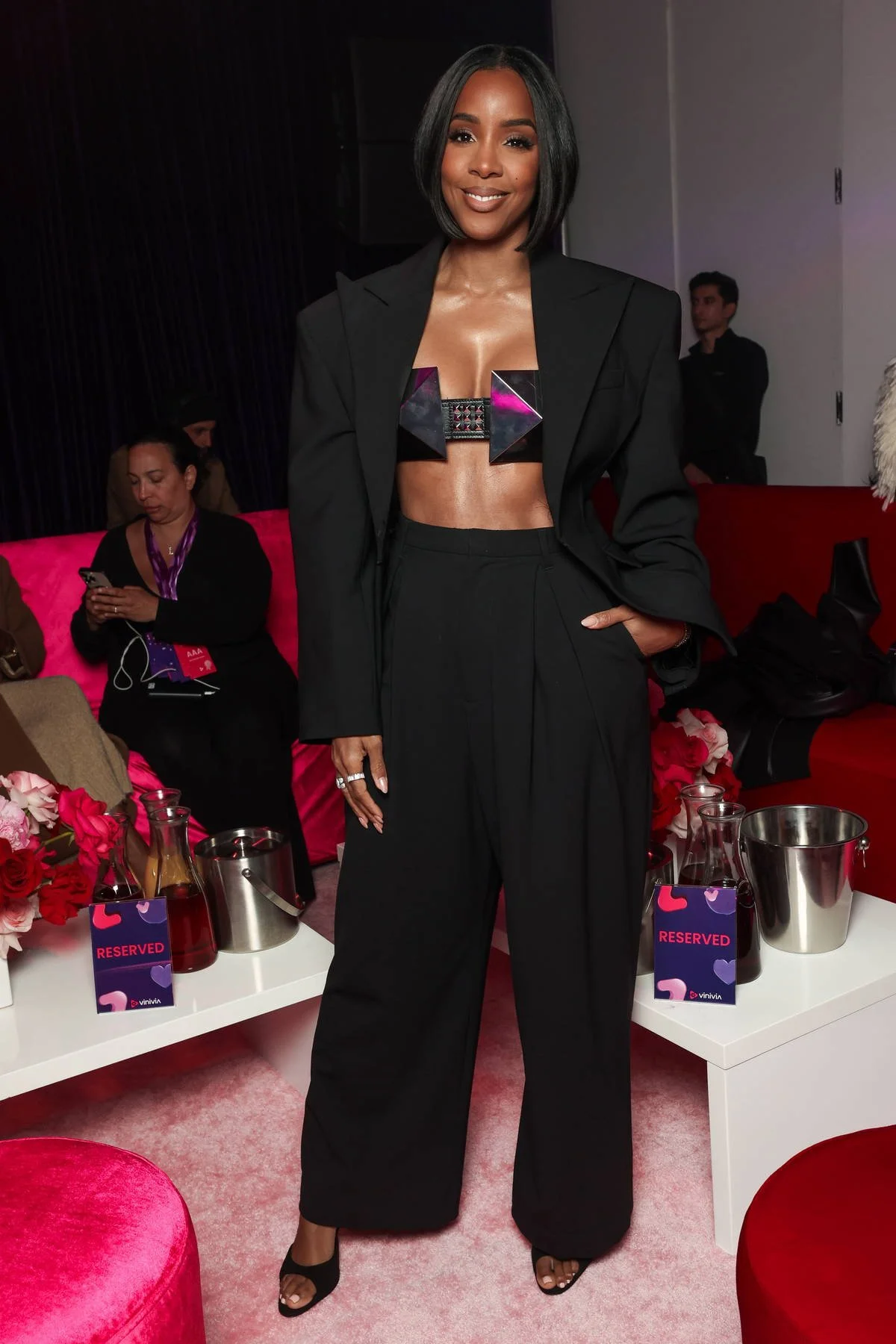 Kelly-Rowland-attends-the-Vinivia-US-Launch-Event-at-Optimist-Studios-in-Los-Angeles-040424_2.jpg