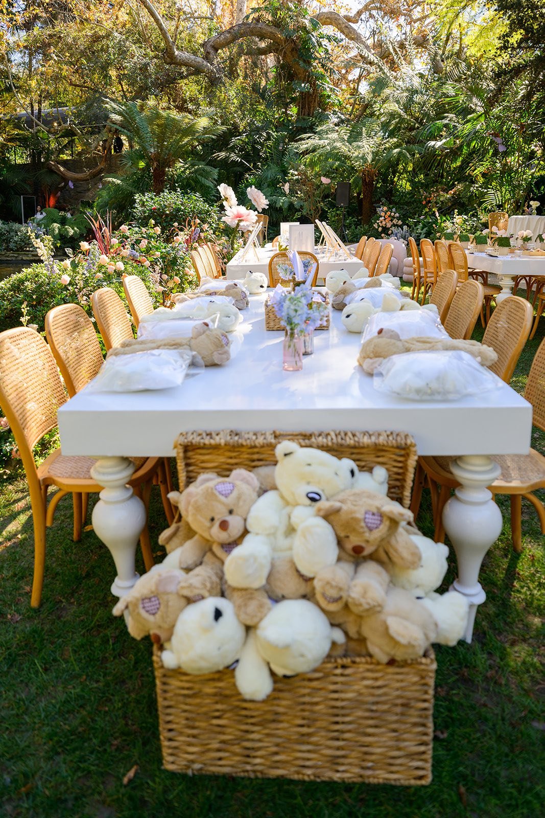 A 5th birthday at the Bel Air Hotel by Wife Of The Party, Loriann Serna #thewotp #wotpkids #eventproduction