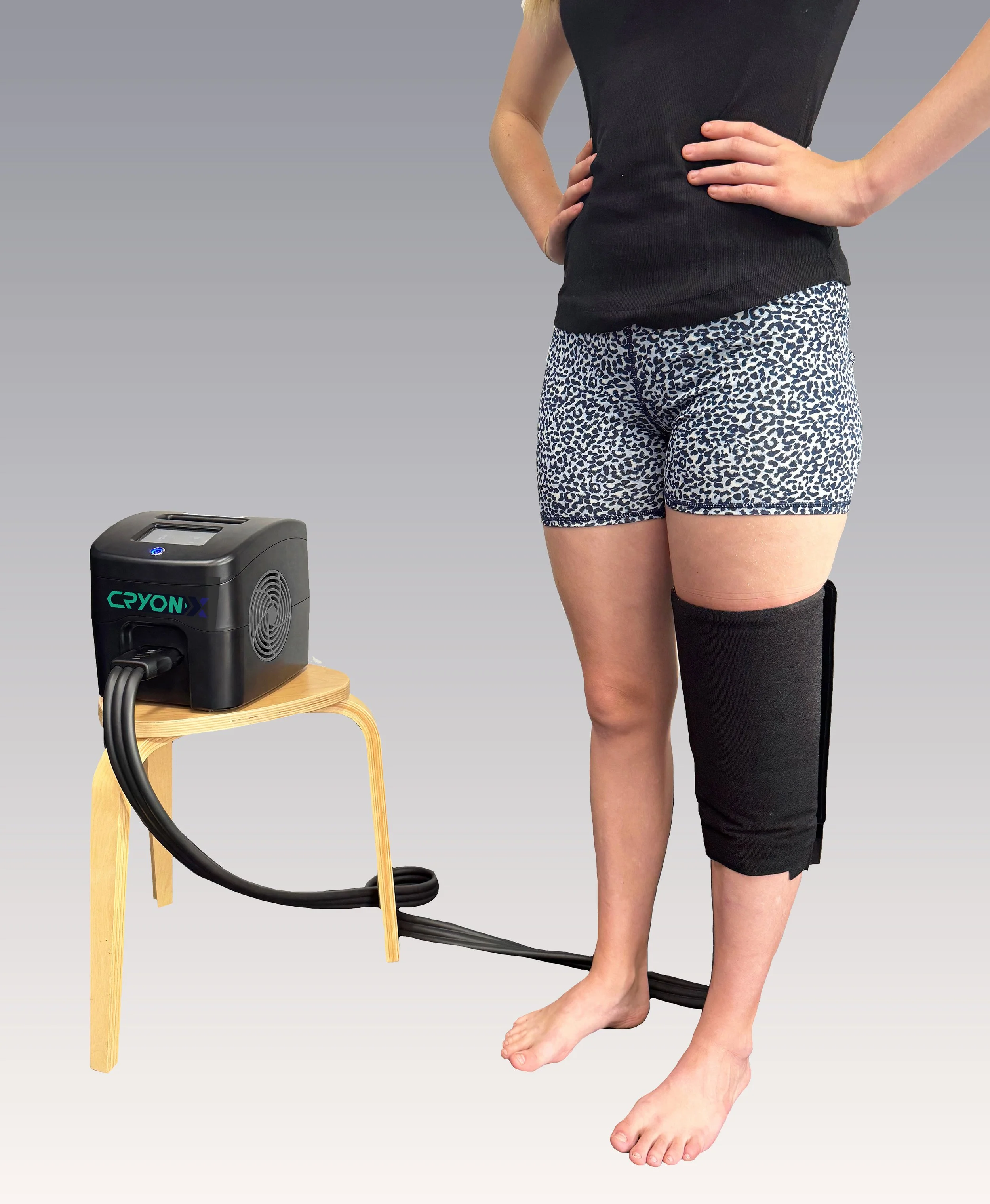 Cryon-X-gradient-background-knee-device.jpg