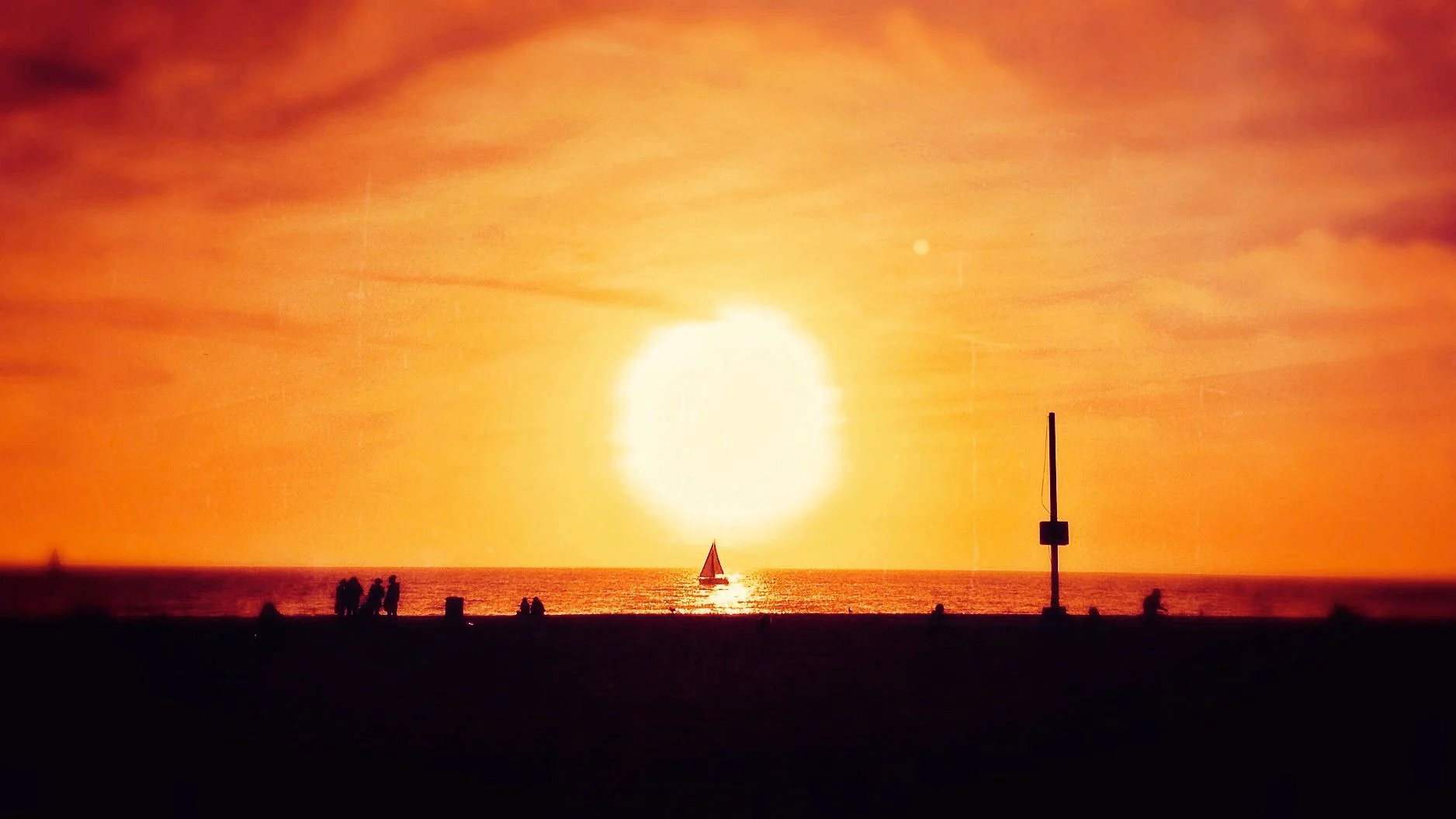 Setting sun -Los Angeles, CA