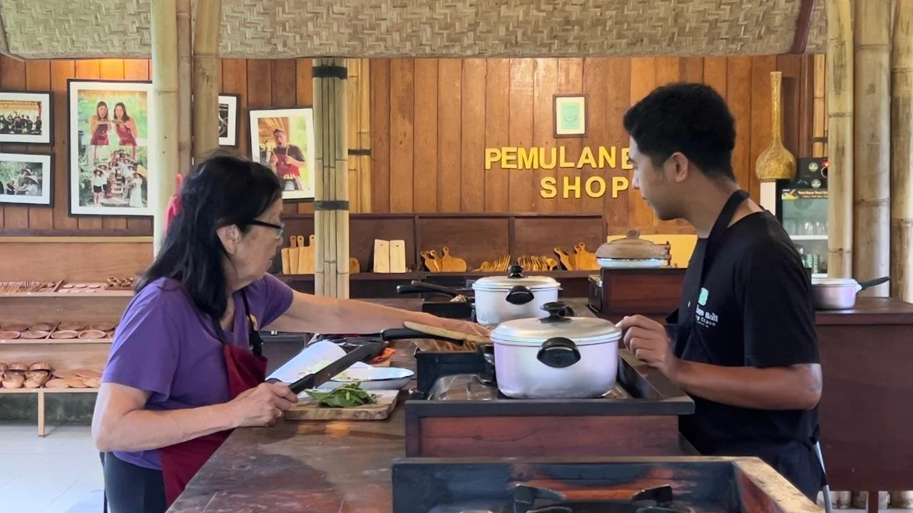 Discover the flavors of Bali through a hands-on cooking class experience featuring local recipes, traditional spices, and a delicious meal prepared by you.