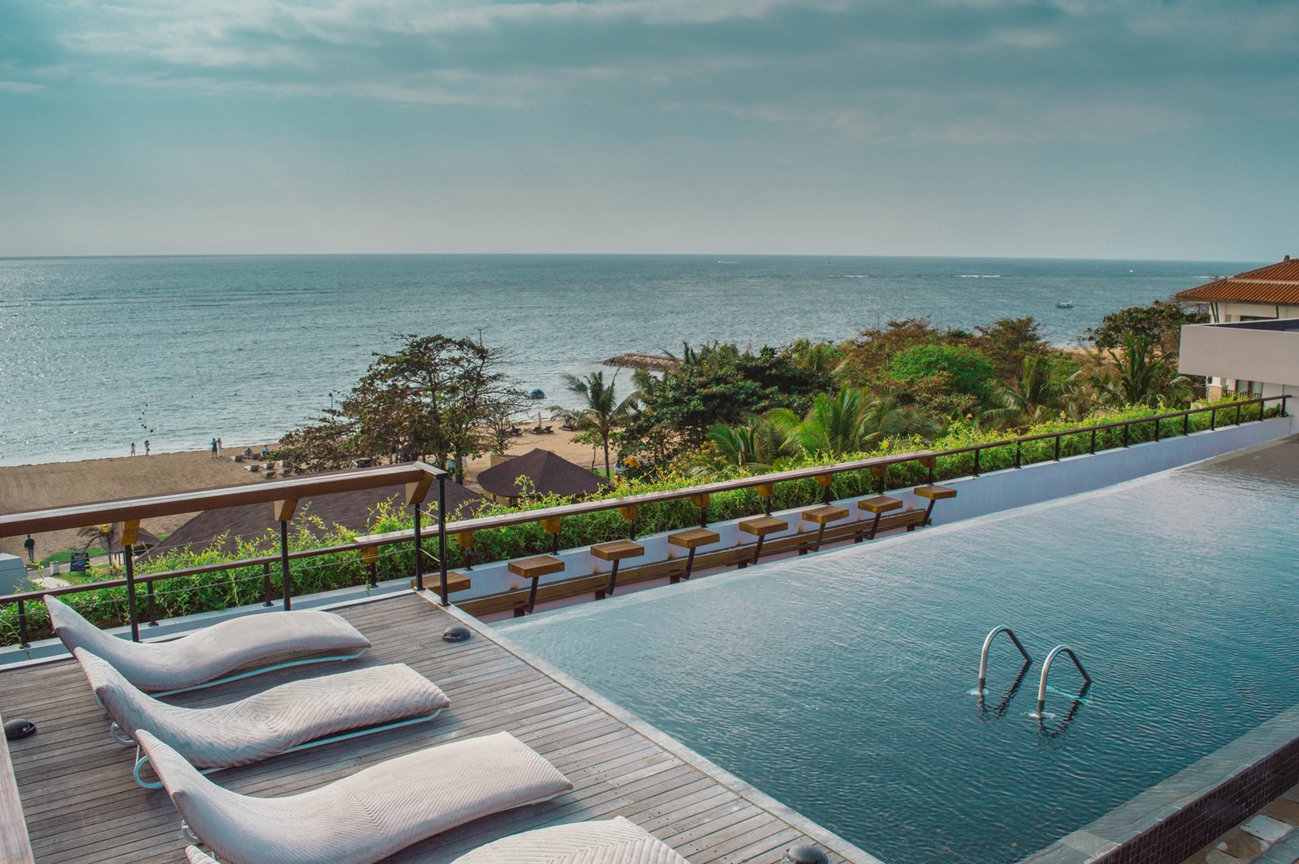 Sky Pool 6.jpg