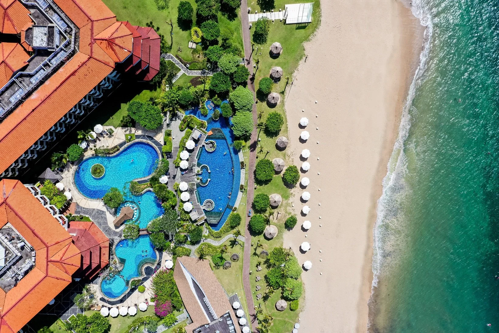 Grand Mrage Aerial Pool.jpg