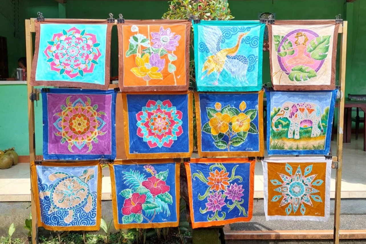 Batik Class in Bali - Oceania Travel