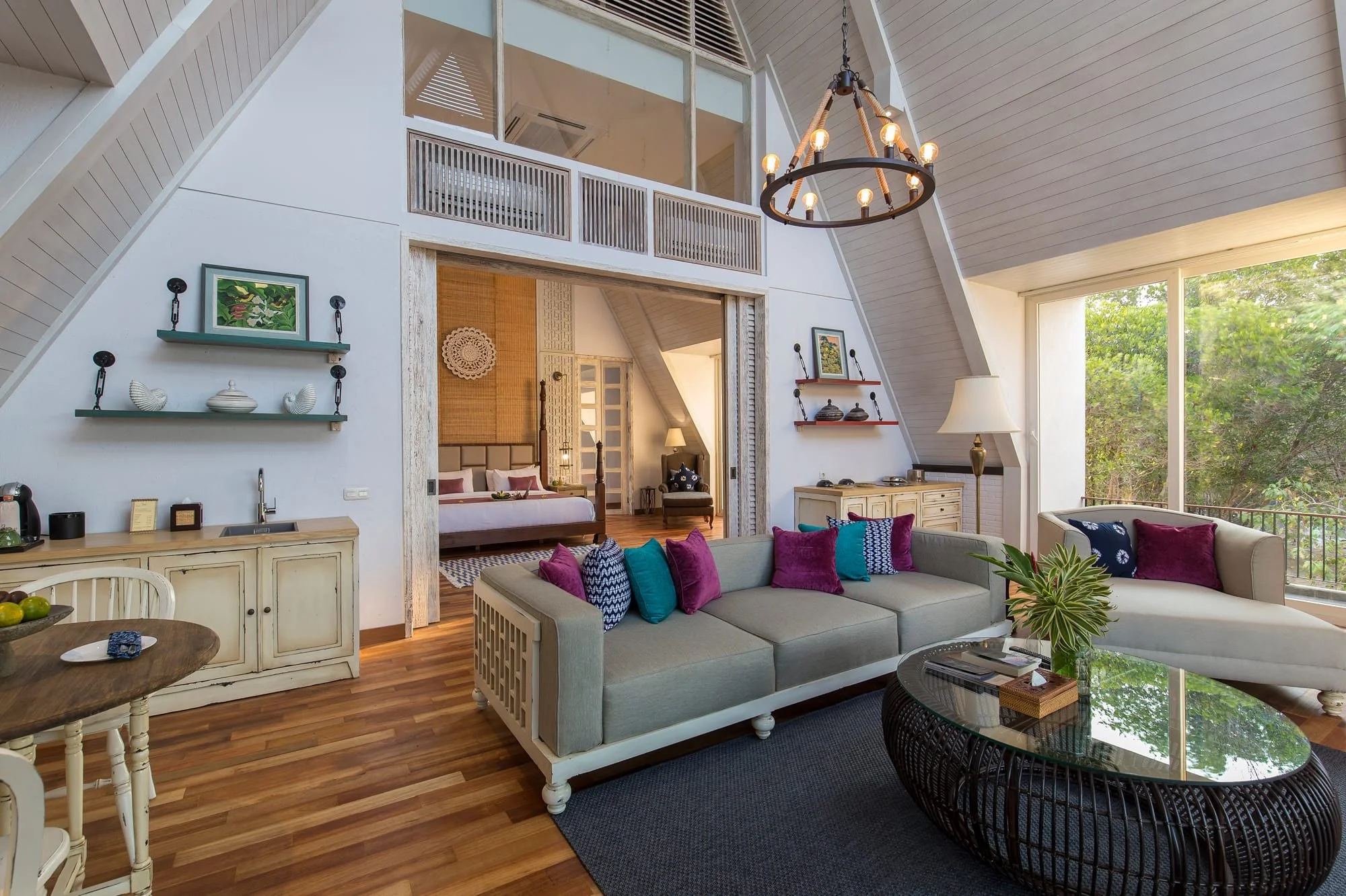 PLM_Ocean-Mangrove-Villa_livingroom.jpg