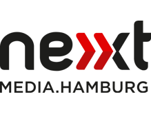 Logo mit dem Text 'next MEDIA.HAMBURG' in schwarzen und roten Buchstaben.