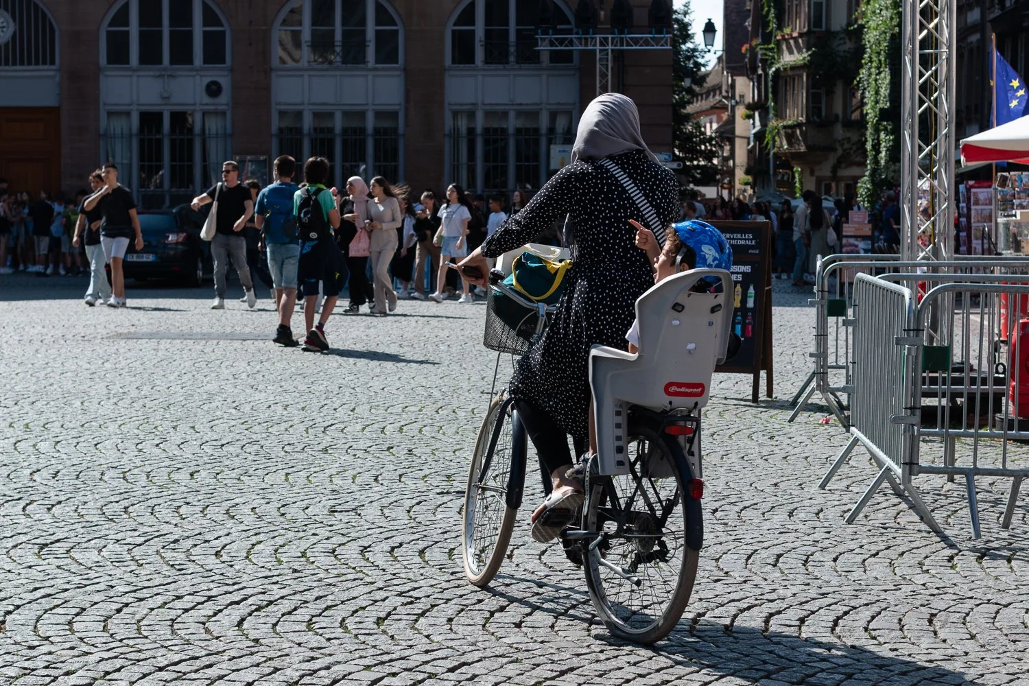 La Vie à Vélo à Strasbourg | Documentary Photography project by Jahan Golestani | © JGolestani