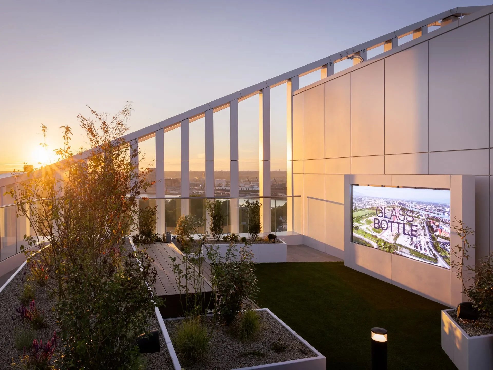 SandHouse_Rooftop+(4)-1920w.jpg.webp