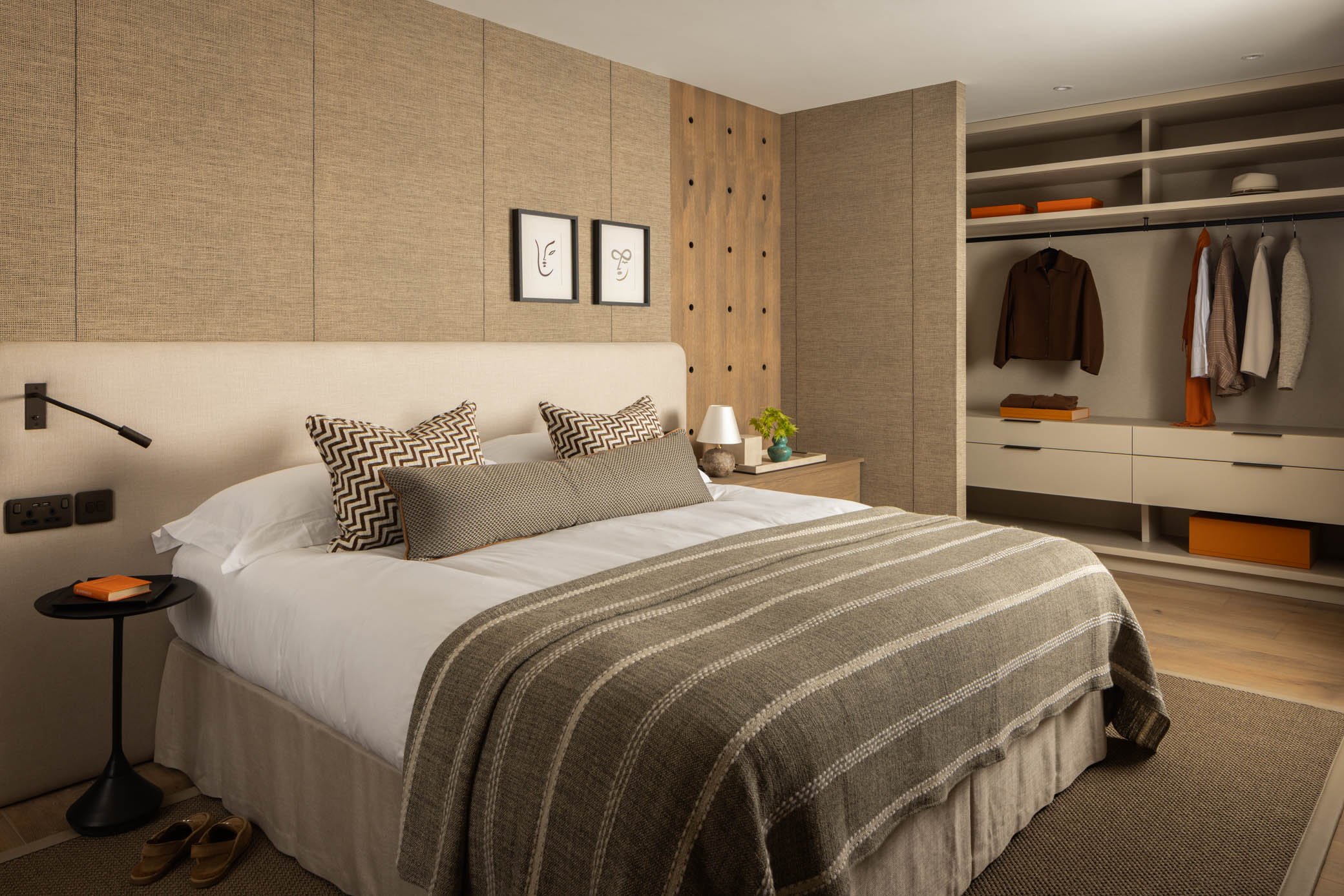 A CONTEMPORARY GUEST RETREAT — QUIRC INTERIOR DESIGN