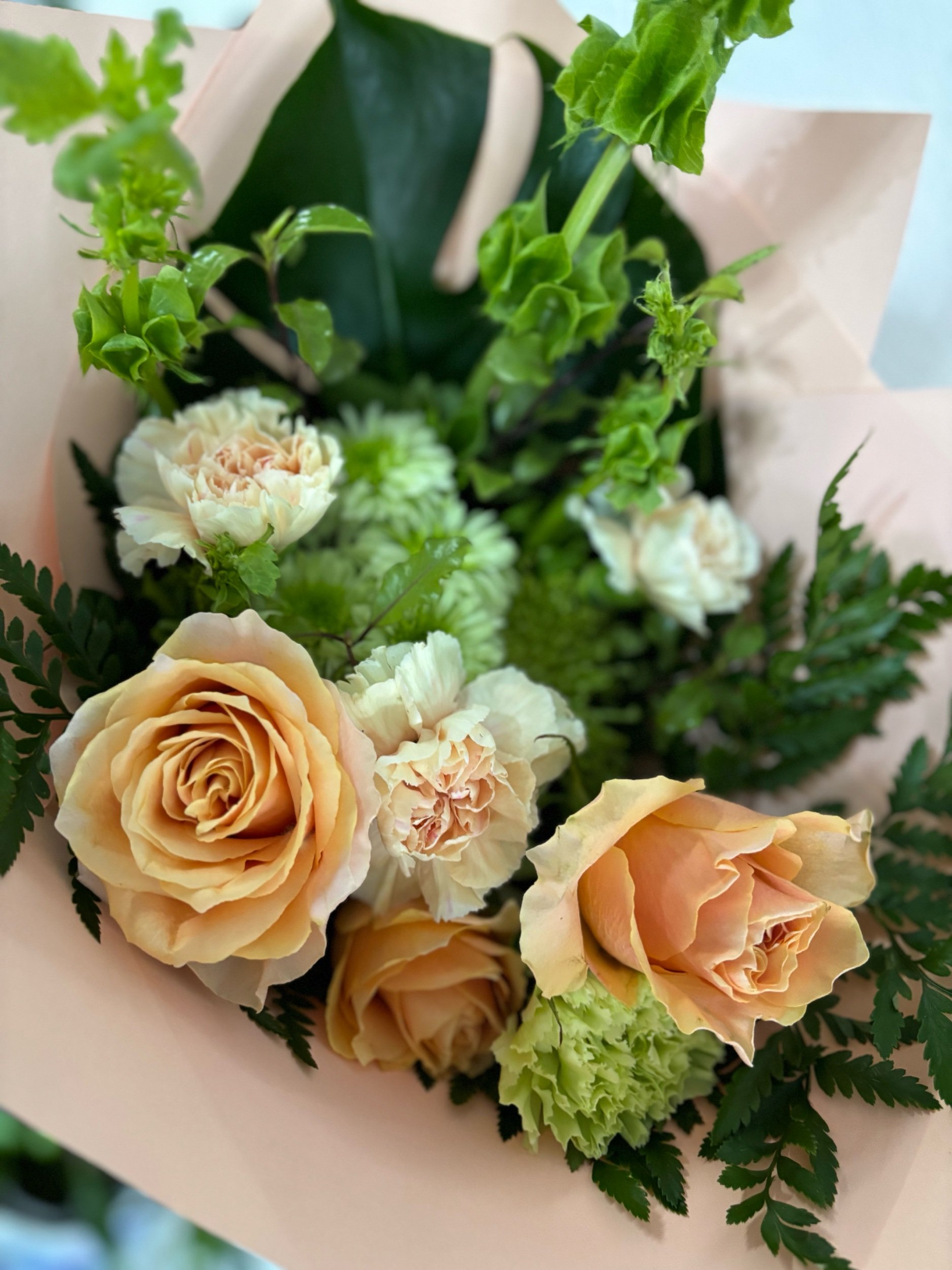 Pretty peaches bouquet.jpeg