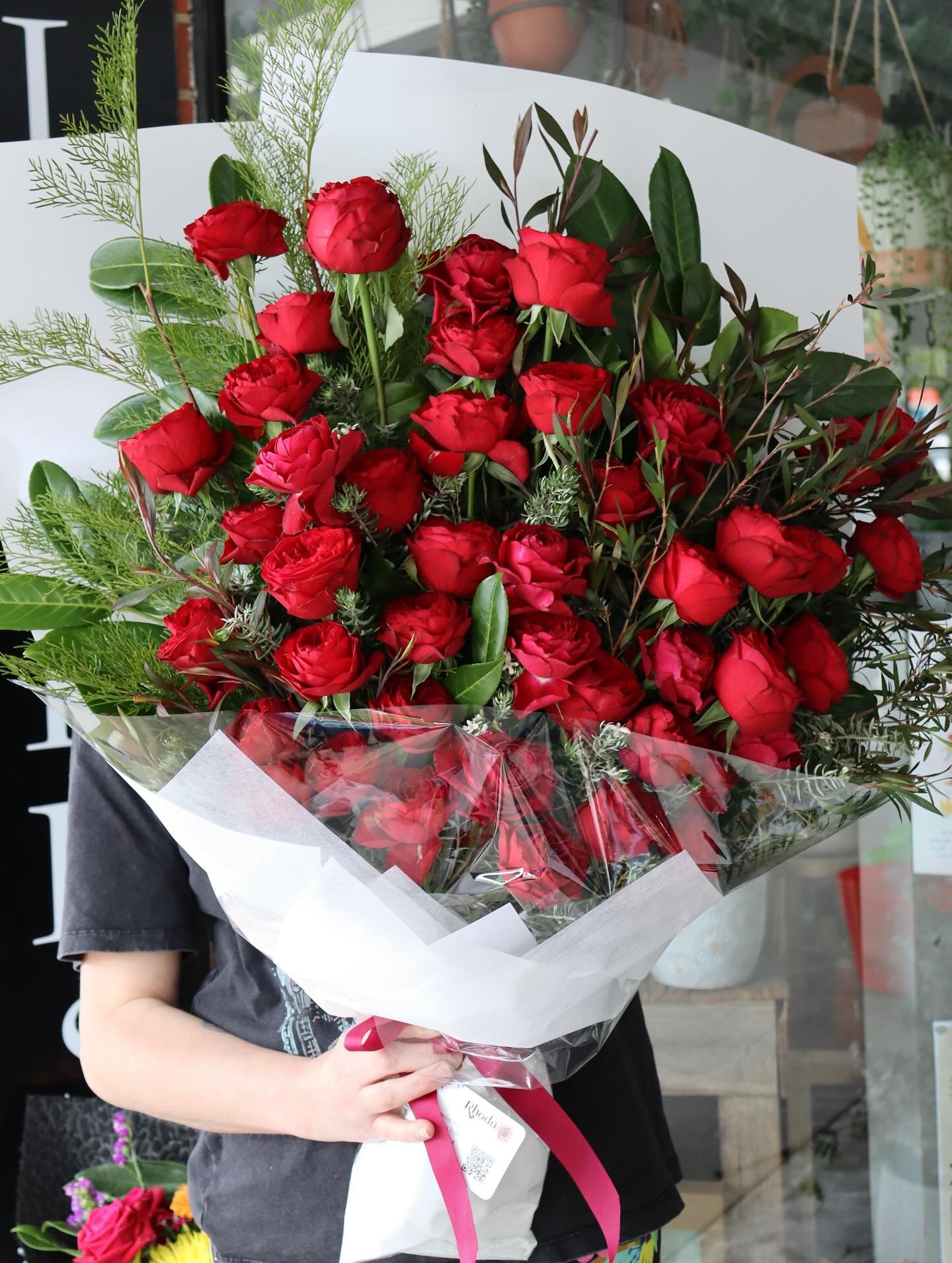 Gorgeous locally grown red roses for a funeral arrangement 🌹

We are always so honoured when we are trusted to create funeral flowers and we put as much love and care as we can into these special arrangements.

If you are planning or attending a fun