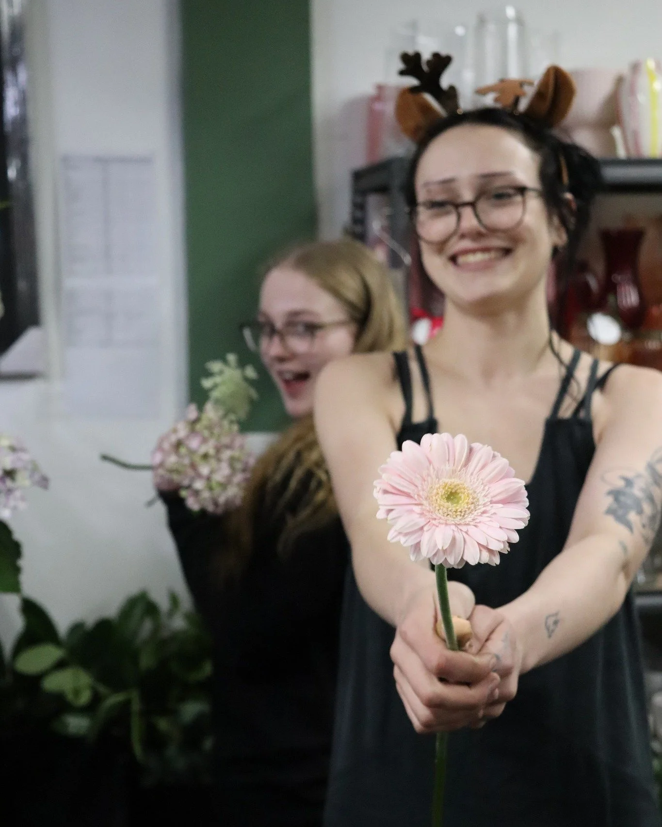 We have been taking a much needed break so are a bit late to the party but we wanted to say a massive THANK YOU for supporting this small but mighty team in 2025!!

We are SO grateful for everyone who came into the shop, bought flowers, booked an eve