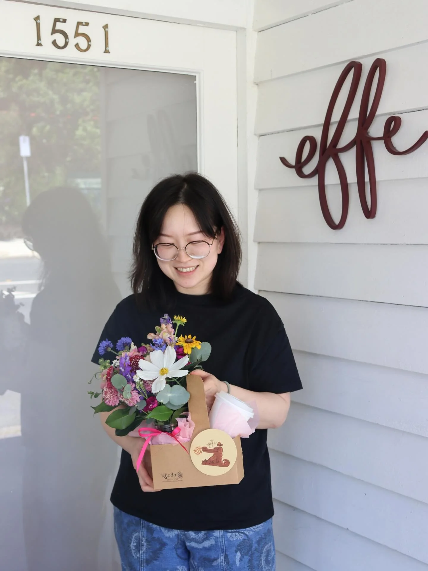 🌸 GALENTINE&rsquo;S GIVEAWAY 🌸

We&rsquo;ve teamed up with our new neighbours @cafe_effe to celebrate Galentine&rsquo;s Day the right way by spoiling your favourite human. Because flowers + coffee + besties = the ultimate love language!

THE PRIZE: