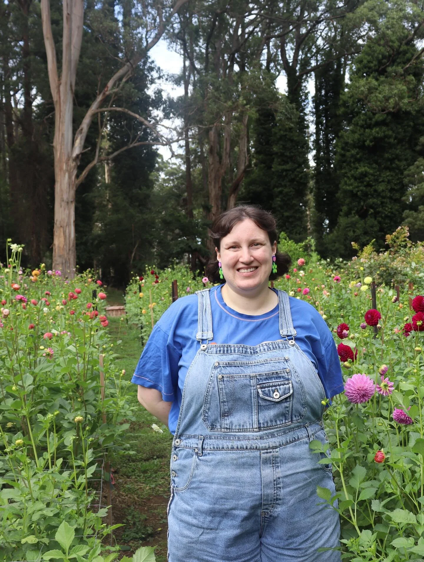 We love our local growers!! 🌸

We recently had the absolute joy of visiting one our local flower farms right here in the hills and got to hand pick some gorgeous Dahlia&rsquo;s 🌿

We are passionate about sustainable and ethical floristry so our loc