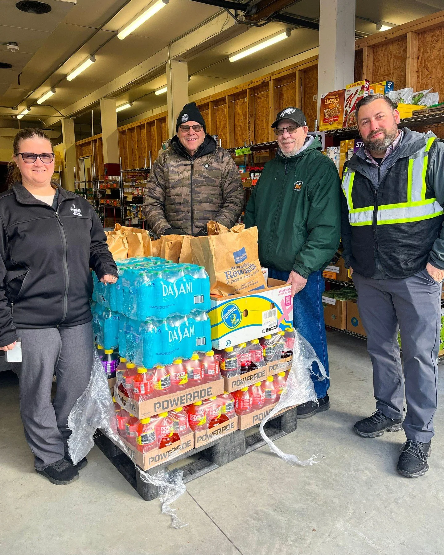 Big thanks to our Burlington, VT Sales Center team for collecting food donations and providing beverages to the Colchester Food Shelf. We&rsquo;re proud to support our community and help neighbors in need. 

#CokeNortheastCares