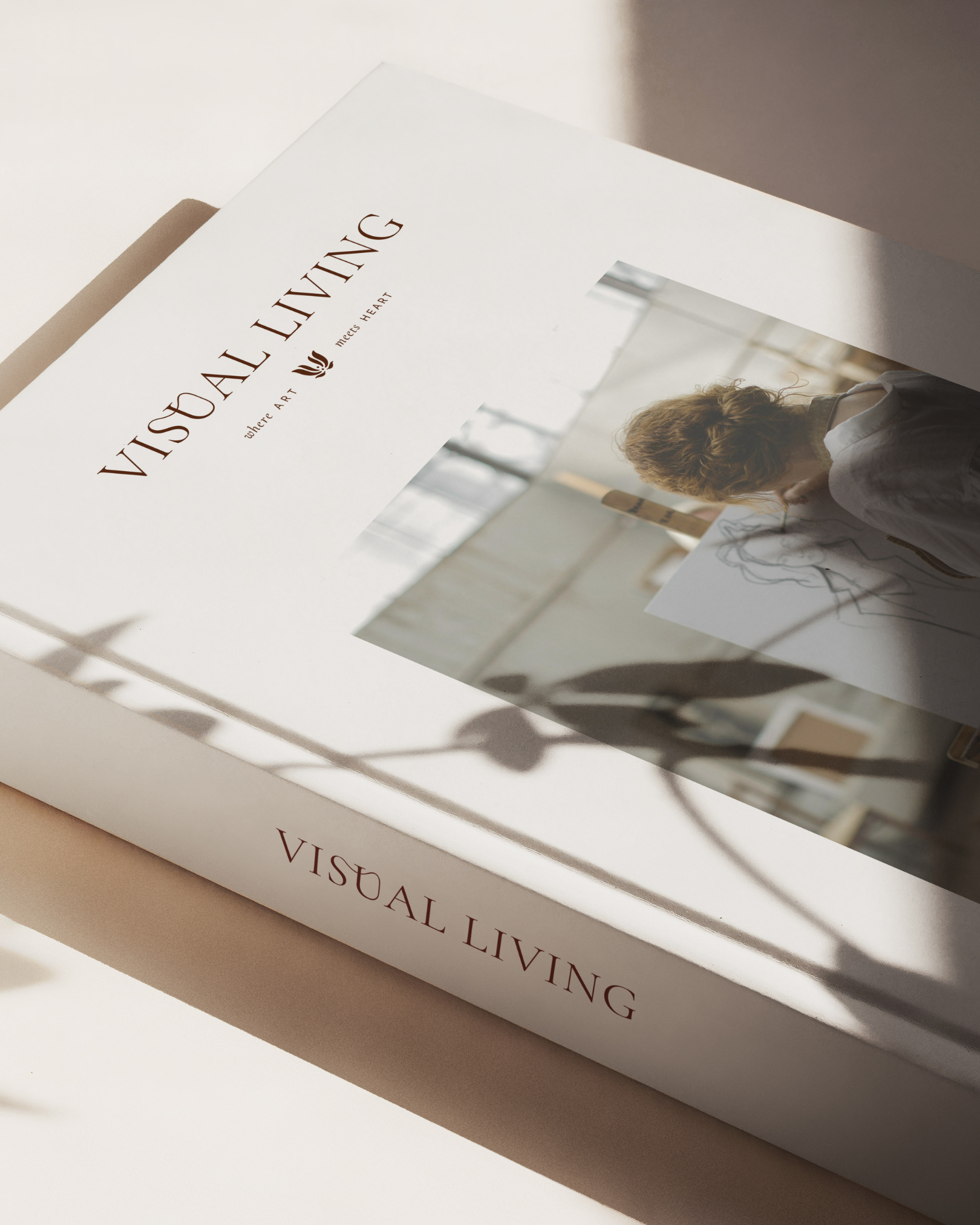 VISUAL LIVING