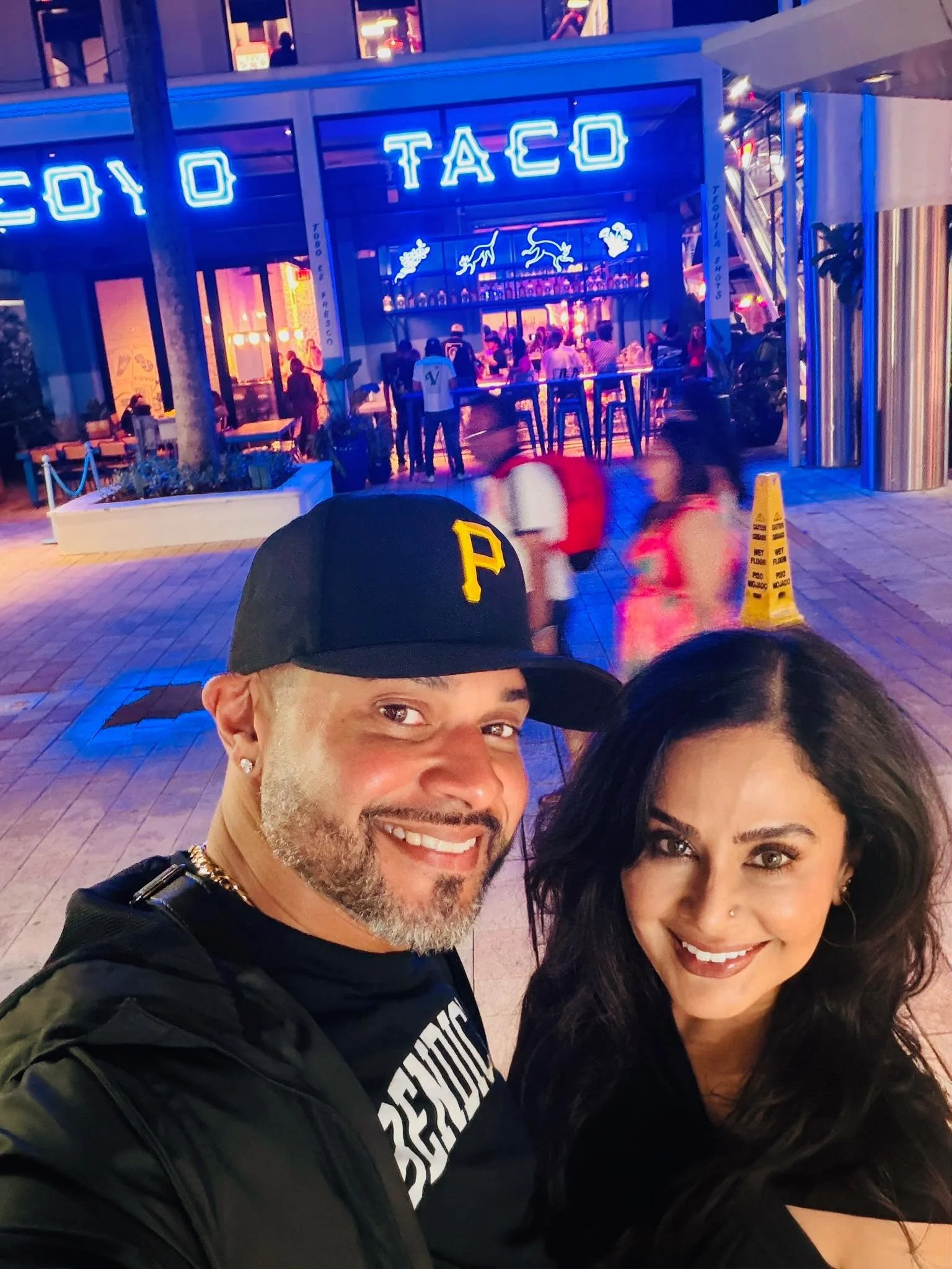 Thank you to The Rudeboy and Crew for the invite to the grand opening of the new Coyo Taco!
Bayside!! Wow!! 

Congrats family!!