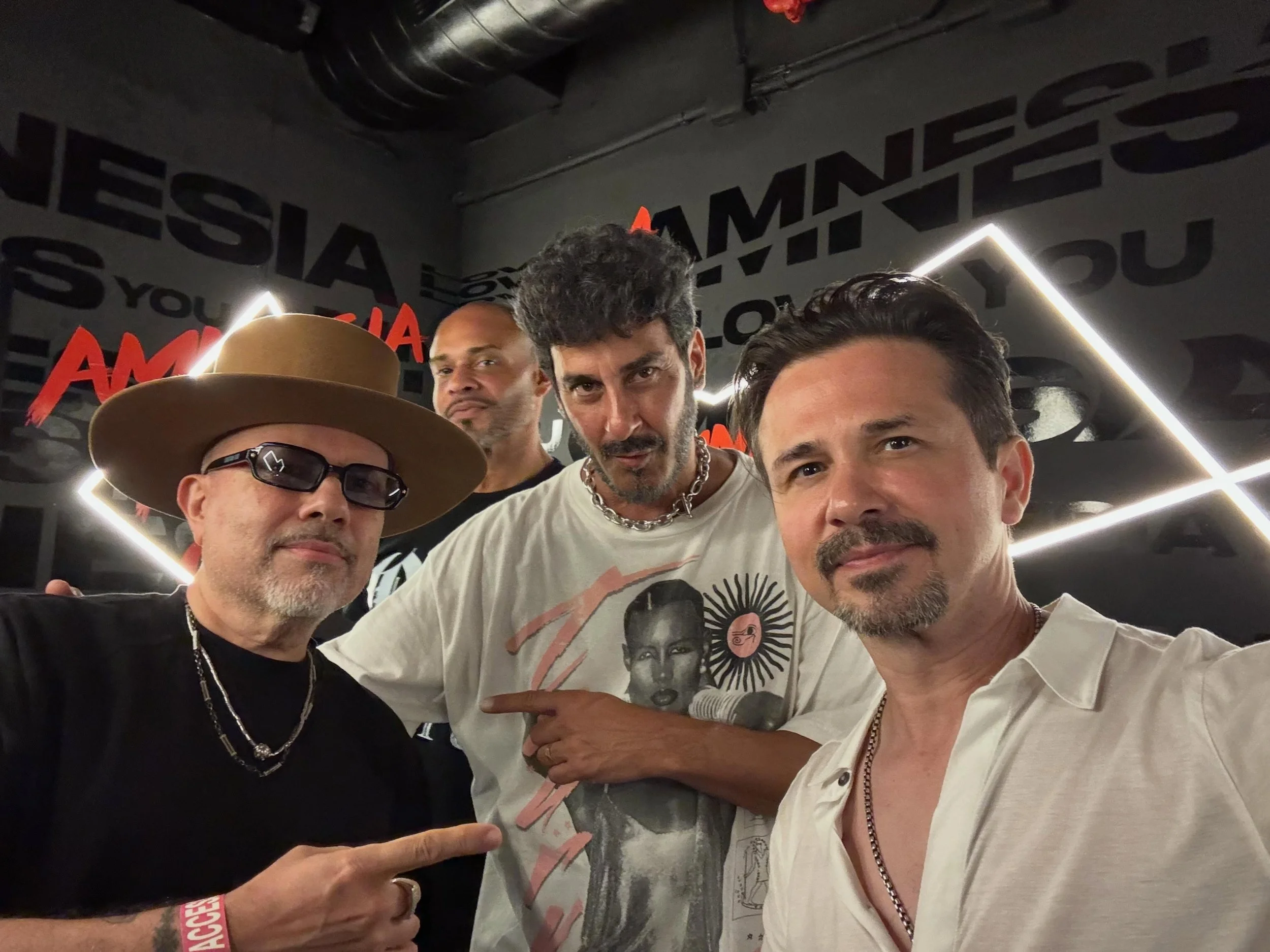 @louievega @bearwho @armandvanhelden @freddyrodriguezofficial @glitterboxibiza @amnesiaibiza 

Thank you for an unforgettable evening gentlemen.

B